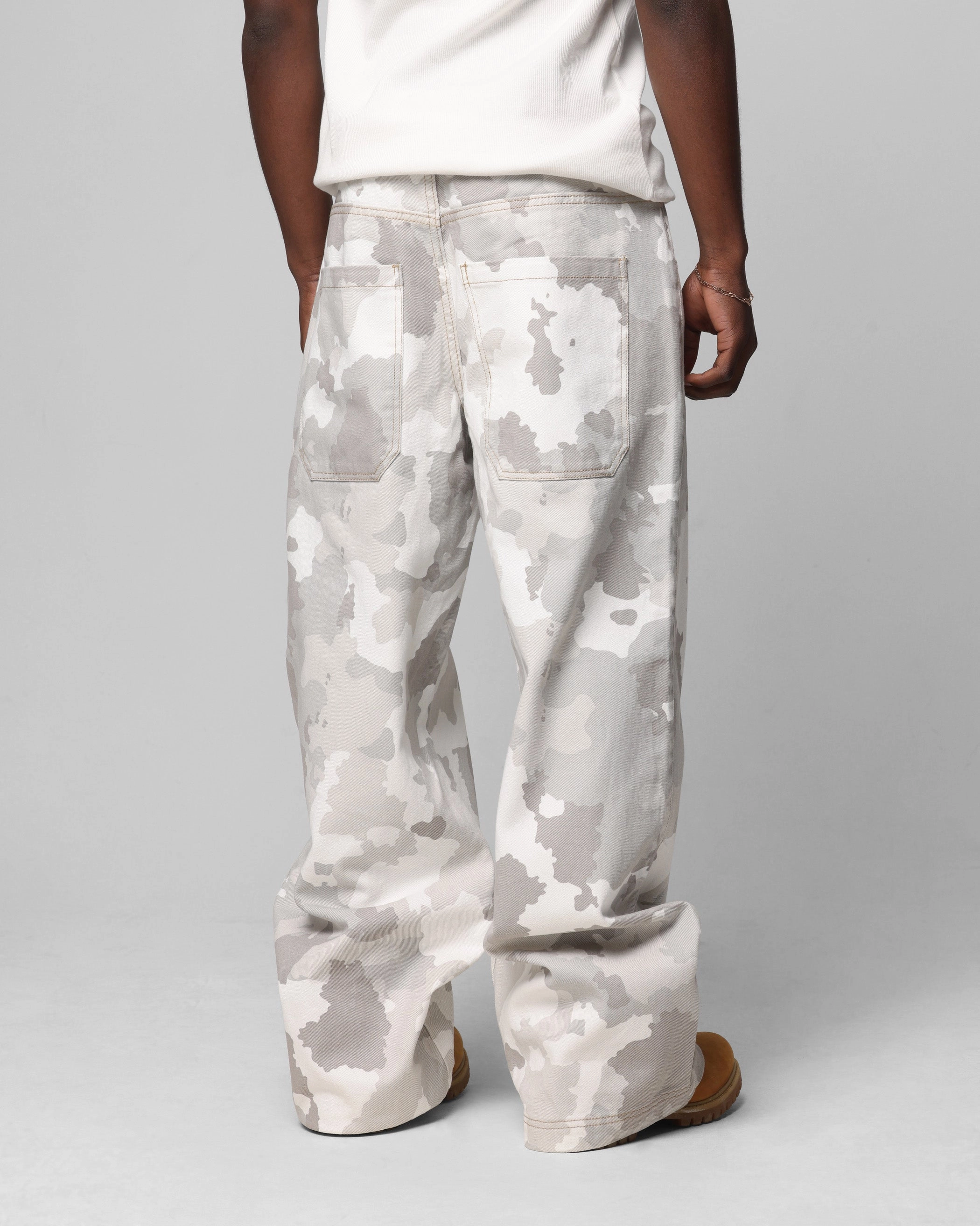 Loiter Prestige Camo Pants Snow Camo Roomy Fit