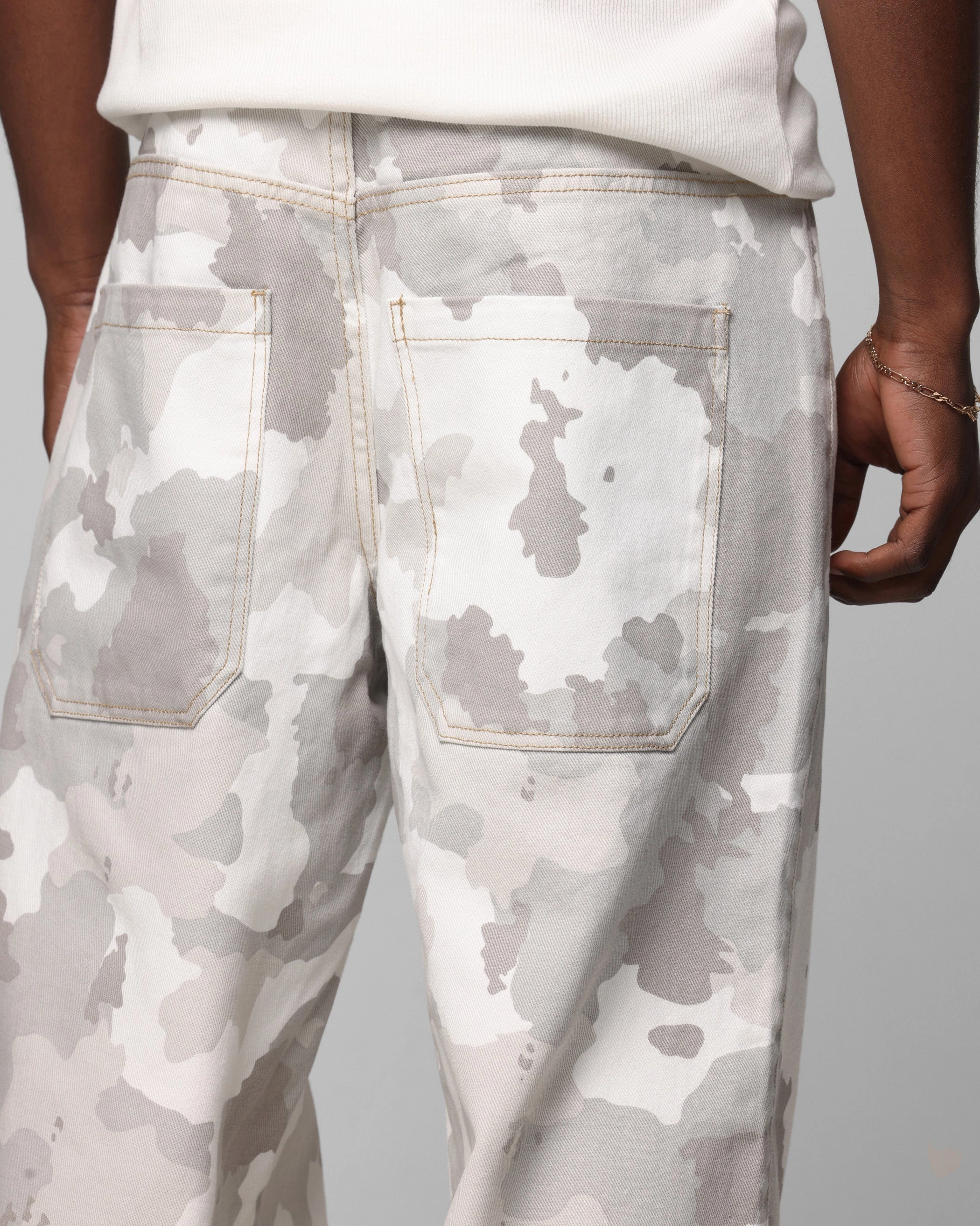 Moisture Management Polished Look Loiter Prestige Camo Pants Snow Camo