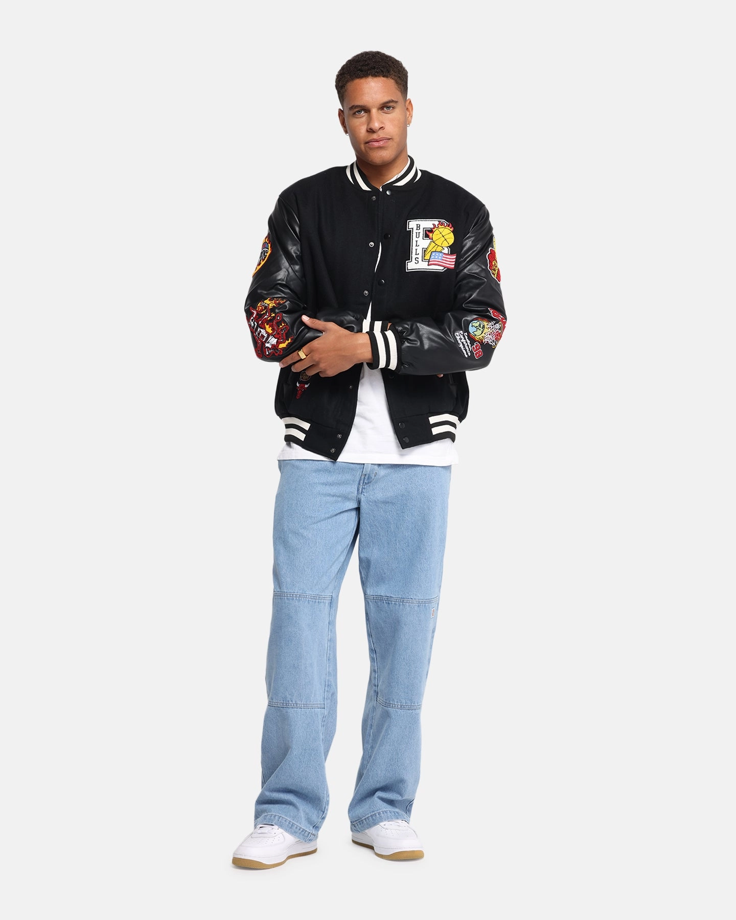 Slide Strap Waistband Mitchell & Ness Chicago Bulls Ignite Champions Varsity Jacket Black