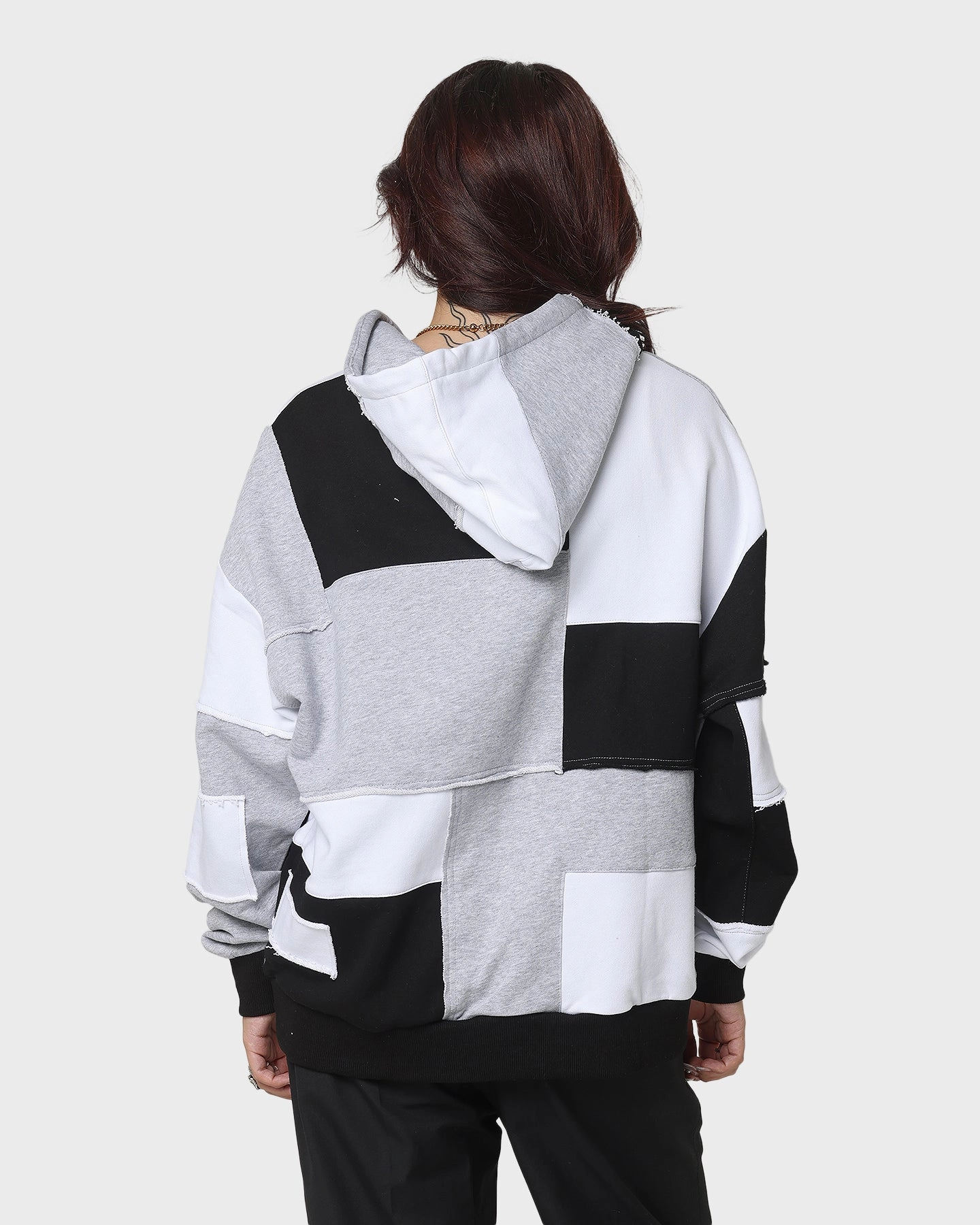 XXIII Jansen Monotone Hoodie Black/White Secure Storage Compartments Hike
