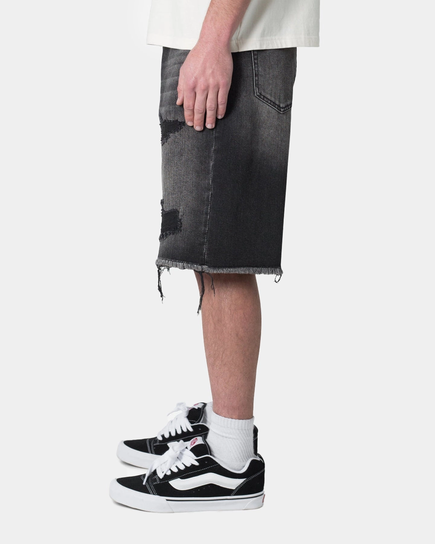 MNML Baggy Rip Denim Shorts Washed Black Bold Statement