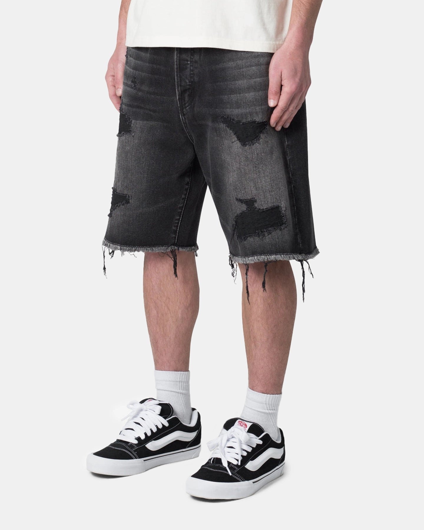 MNML Baggy Rip Denim Shorts Washed Black Move Easy