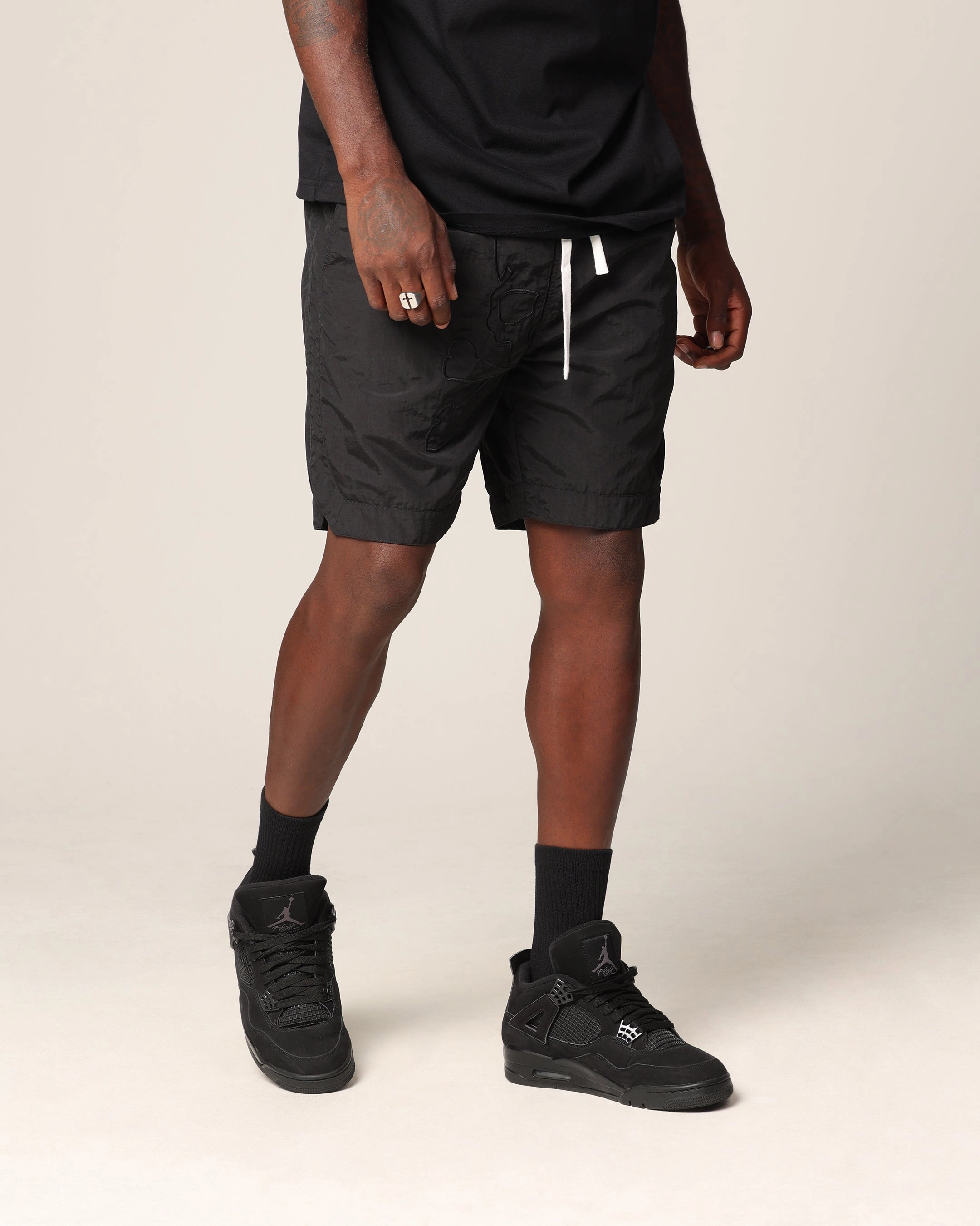 Machine-washable Secure Zipper Closure Saint Morta Hellfire Shorts Black