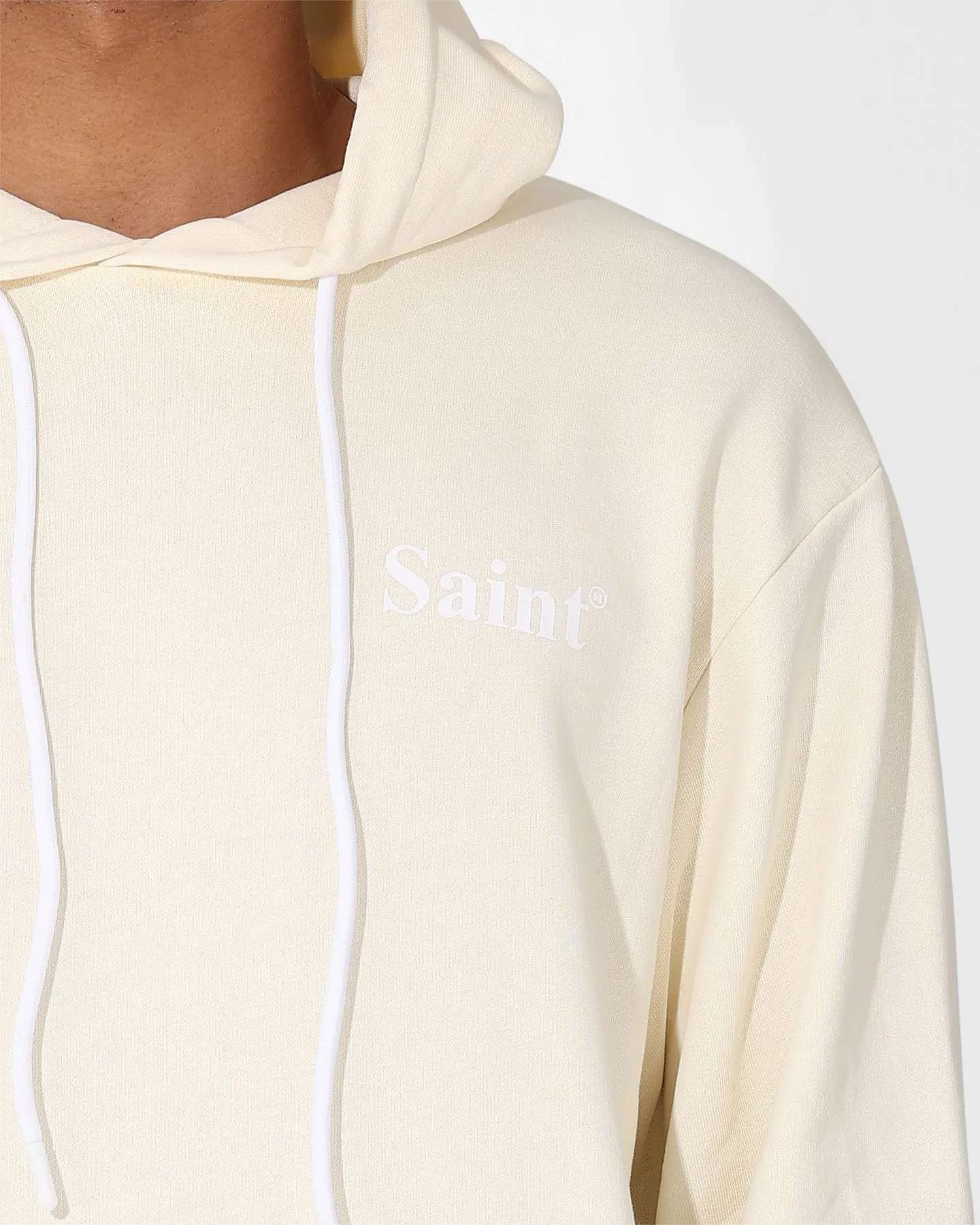 Saint Morta Classique Hoodie Off White Stylish Warmth