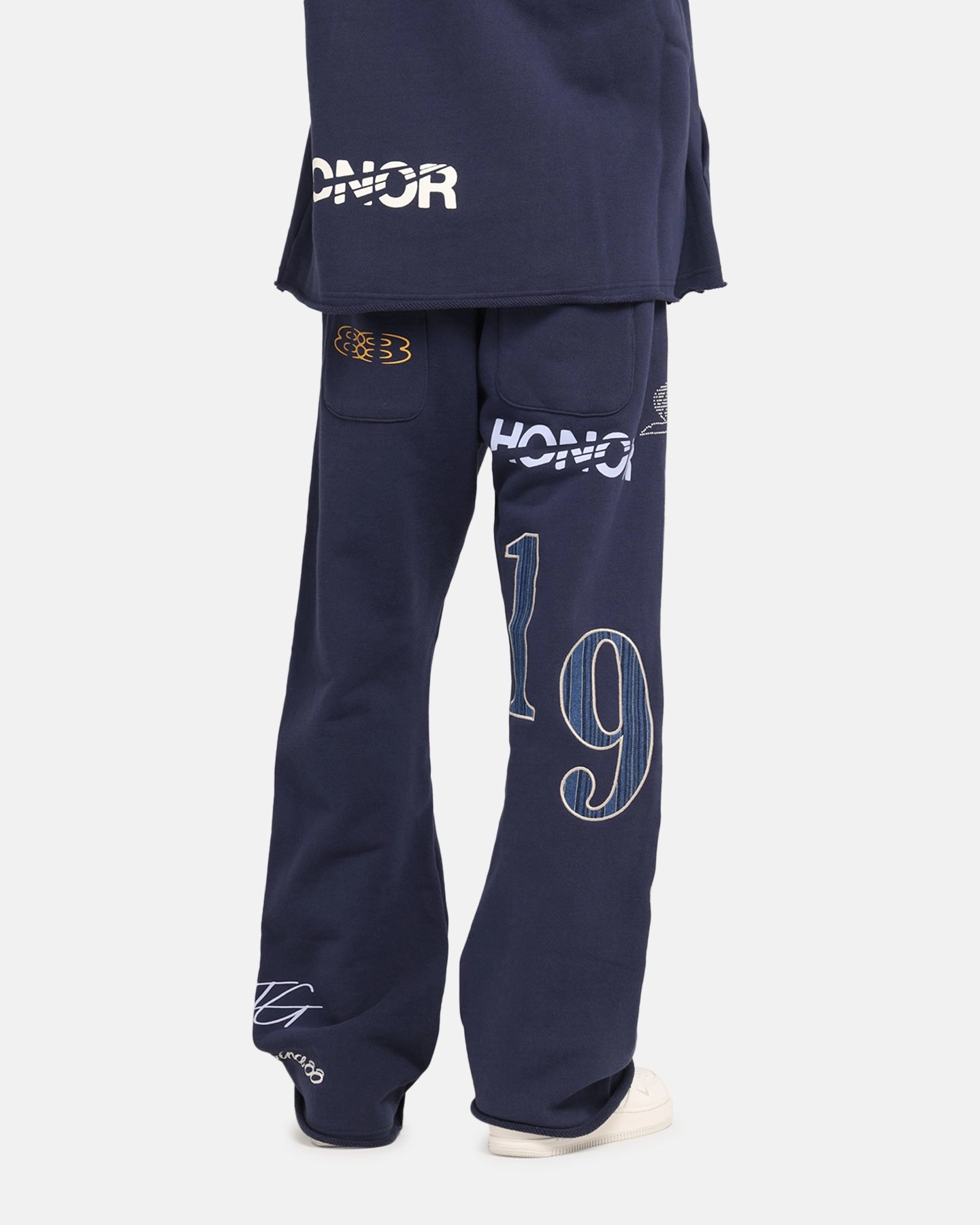 Honor The Gift 1988 Sweat Pants Navy Tailored Silhouette