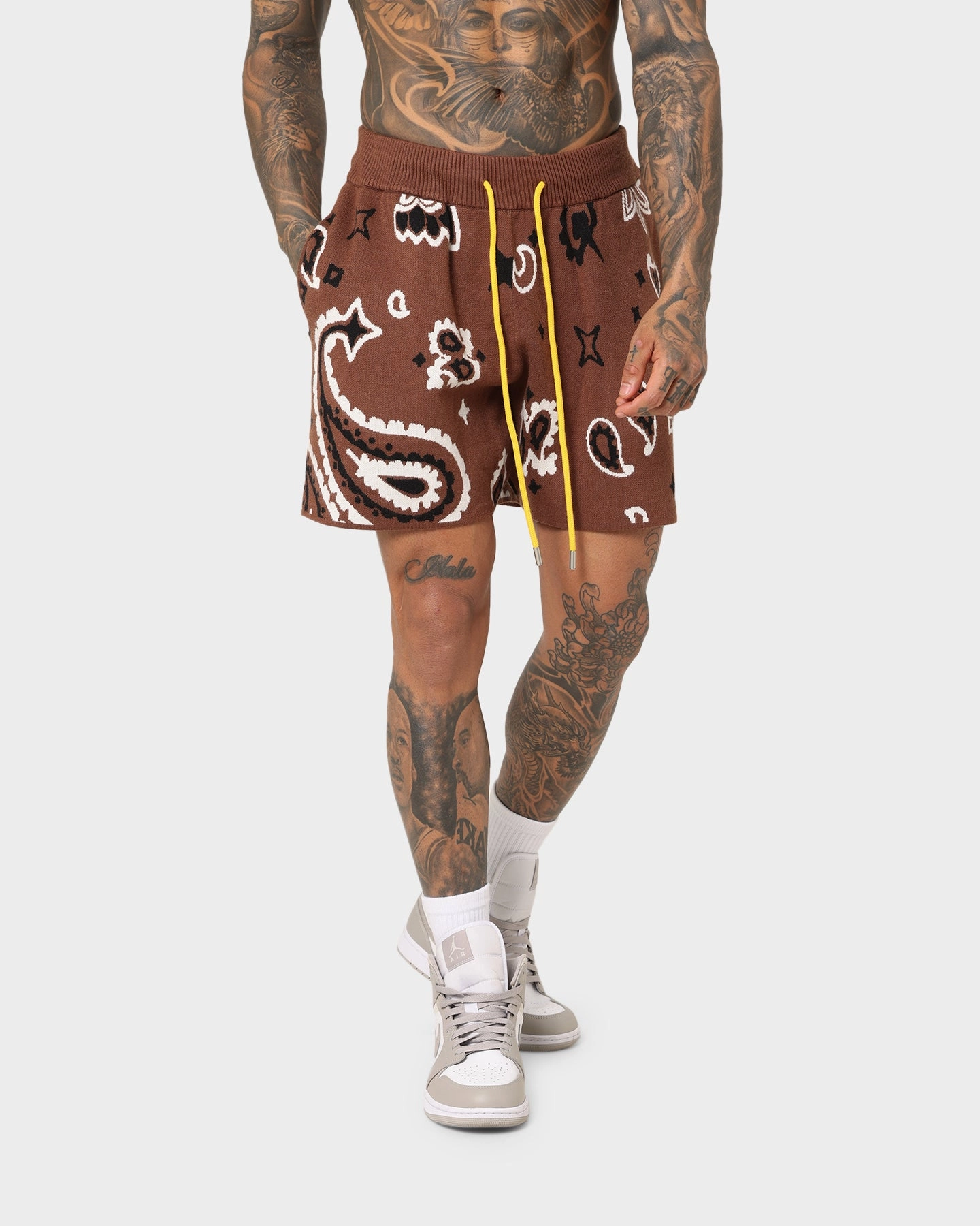 MNML Paisley Knit Shorts Brown men's option Workwear