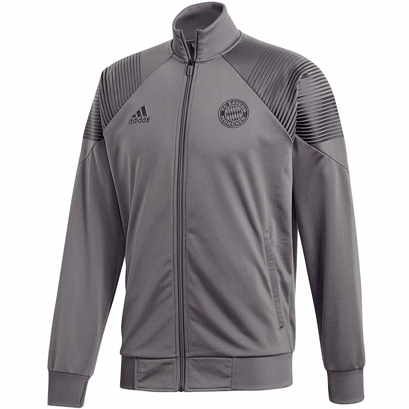 pendant venue video shoot Bayern Munich Icon presentation Soccer tracksuit 2018/19 - Adidas