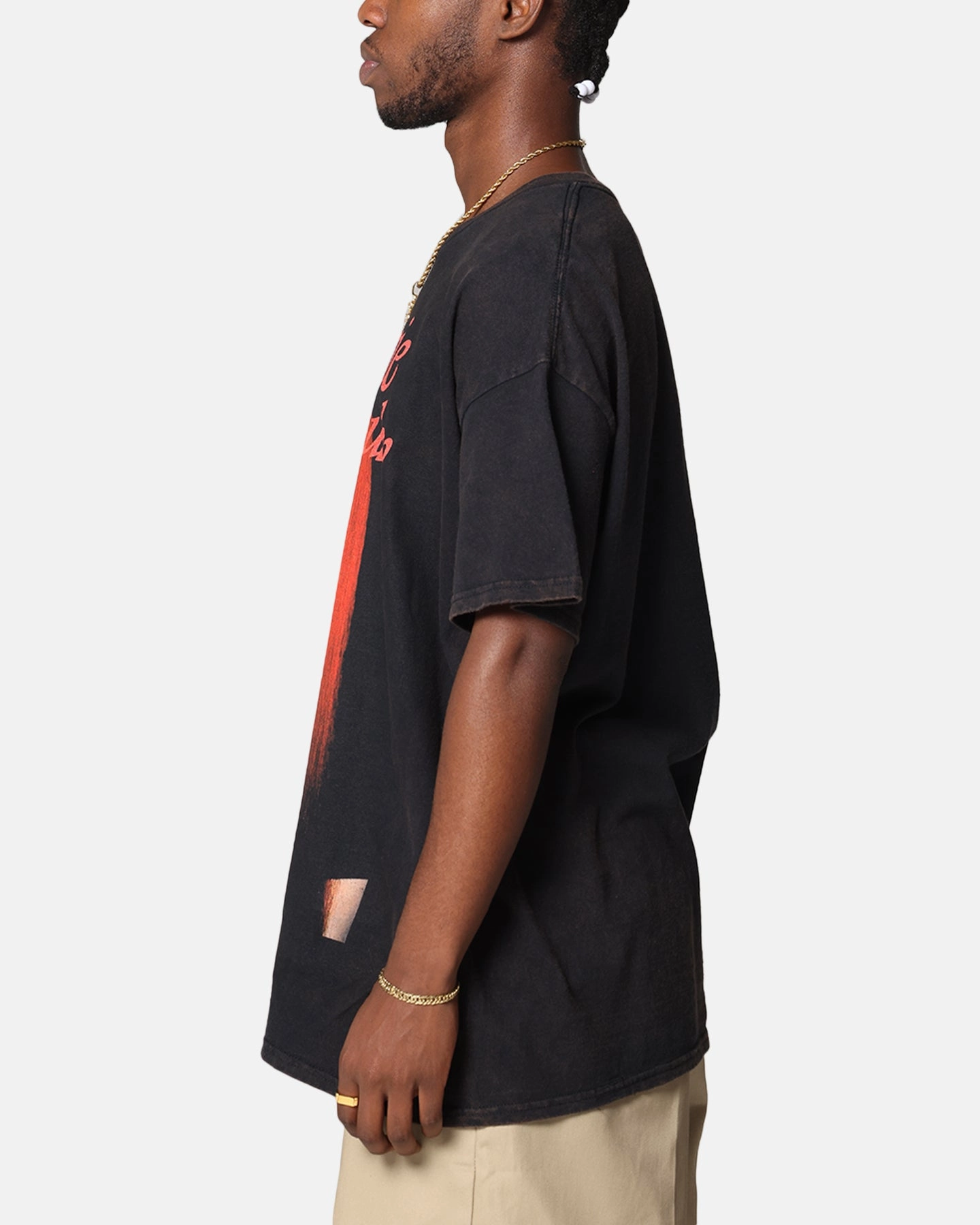 adults' Simple Layer Jennie Ruby Nail Bite T-Shirt Black Vintage