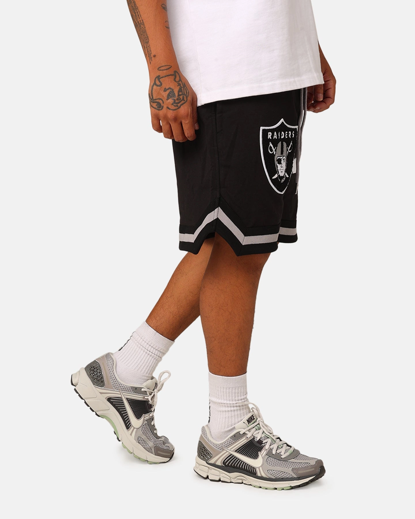 New Era Las Vegas Raiders Shorts Black Comfortable Wear