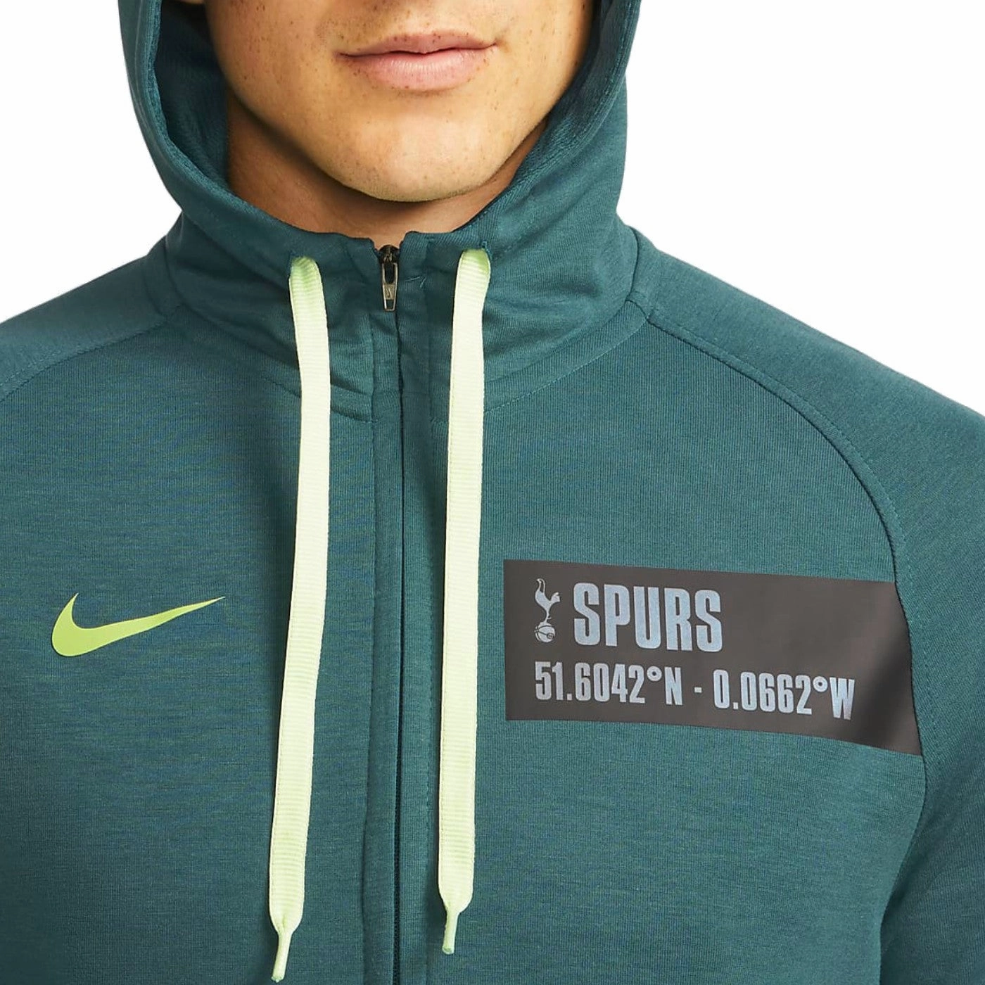GripperTapeDetails Multi Directional Flex Points Tottenham Hotspur soccer EU Casual travel tracksuit 2021/22 - Nike