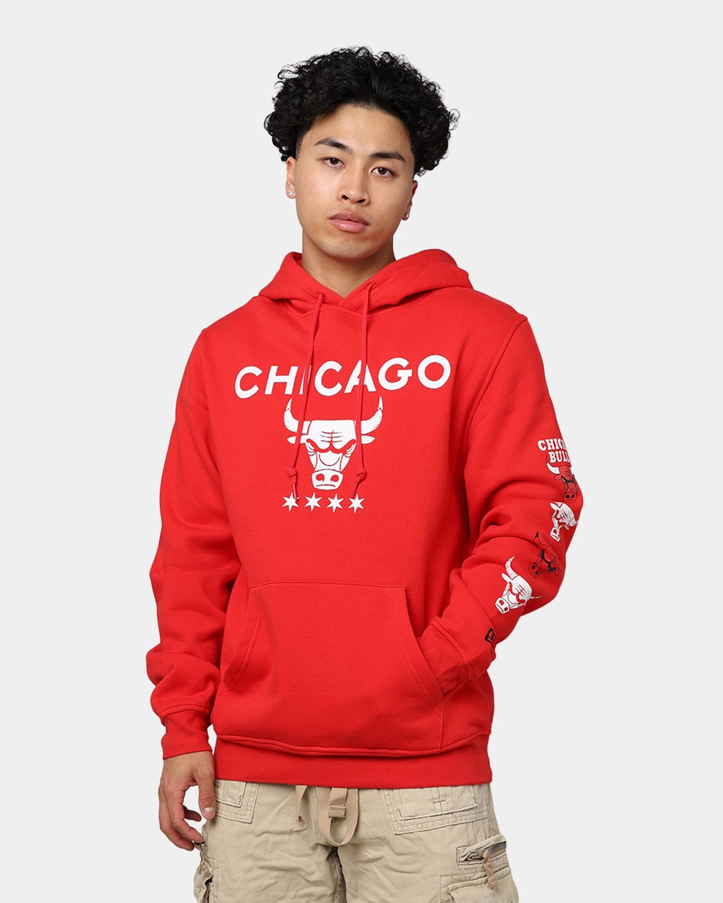 Winter Comfort Flexible Neckline New Era Chicago Bulls NBA 2023 Hoodie Red