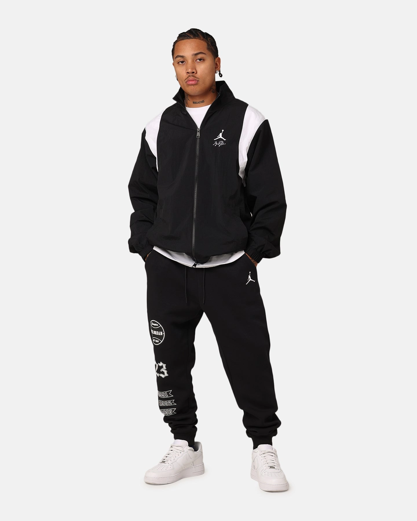 Winter Essentials Jordan Essentials Jacket Black/White