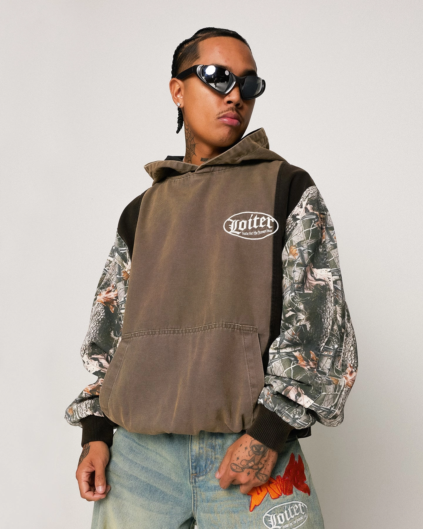 Nighttime Stroll Street Light Loiter Splinter Hoodie Khaki/Camo