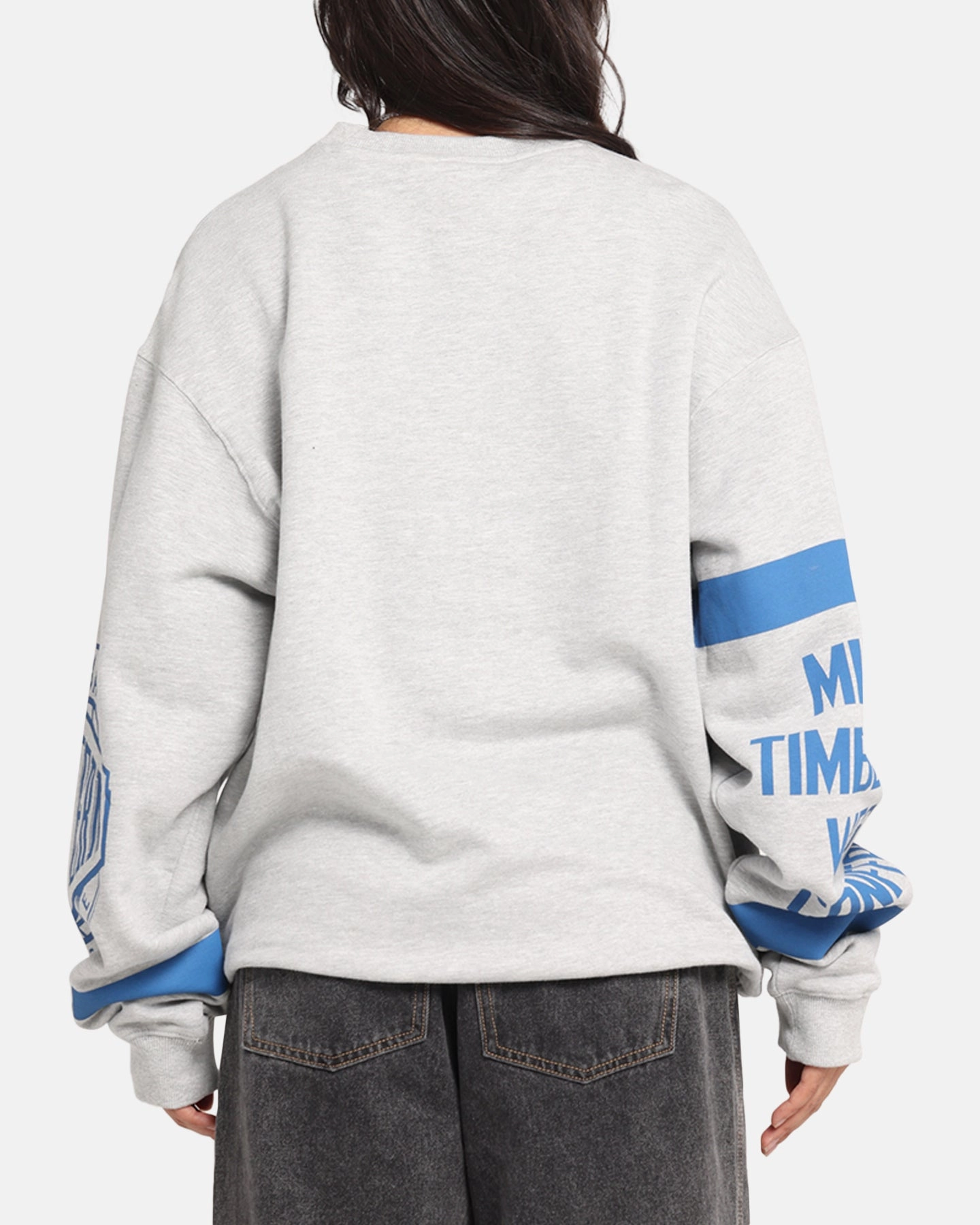 Essential Fashion Ergonomic Sleeve Engineering Mitchell & Ness Minnesota Timberwolves Letterform Crewneck Grey Marle/Official Team Color