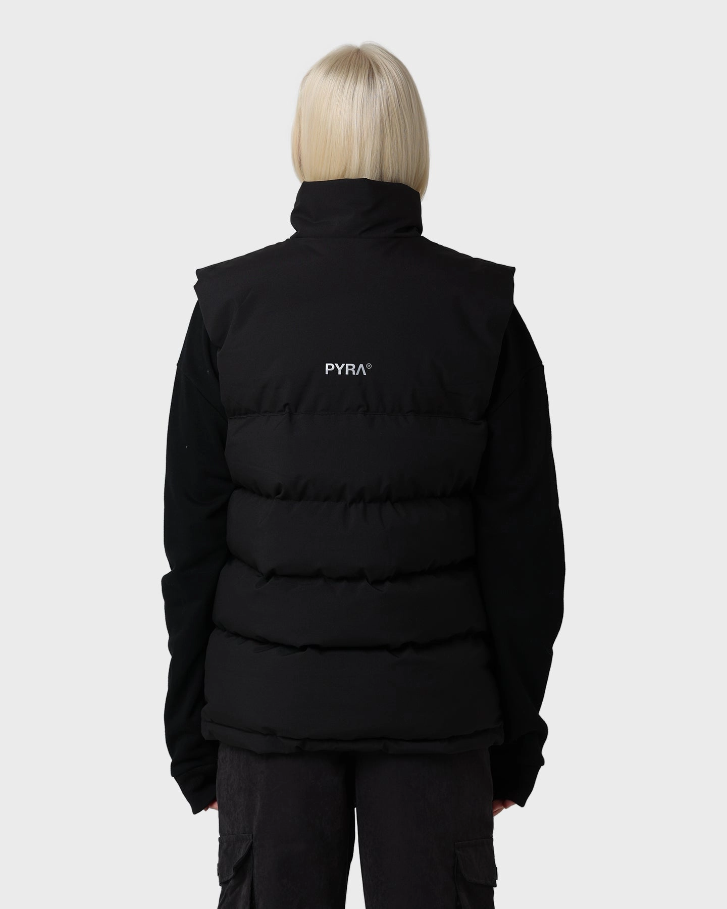 PYRA Sleeveless Puffa Vest Black Magnetic Closure Details