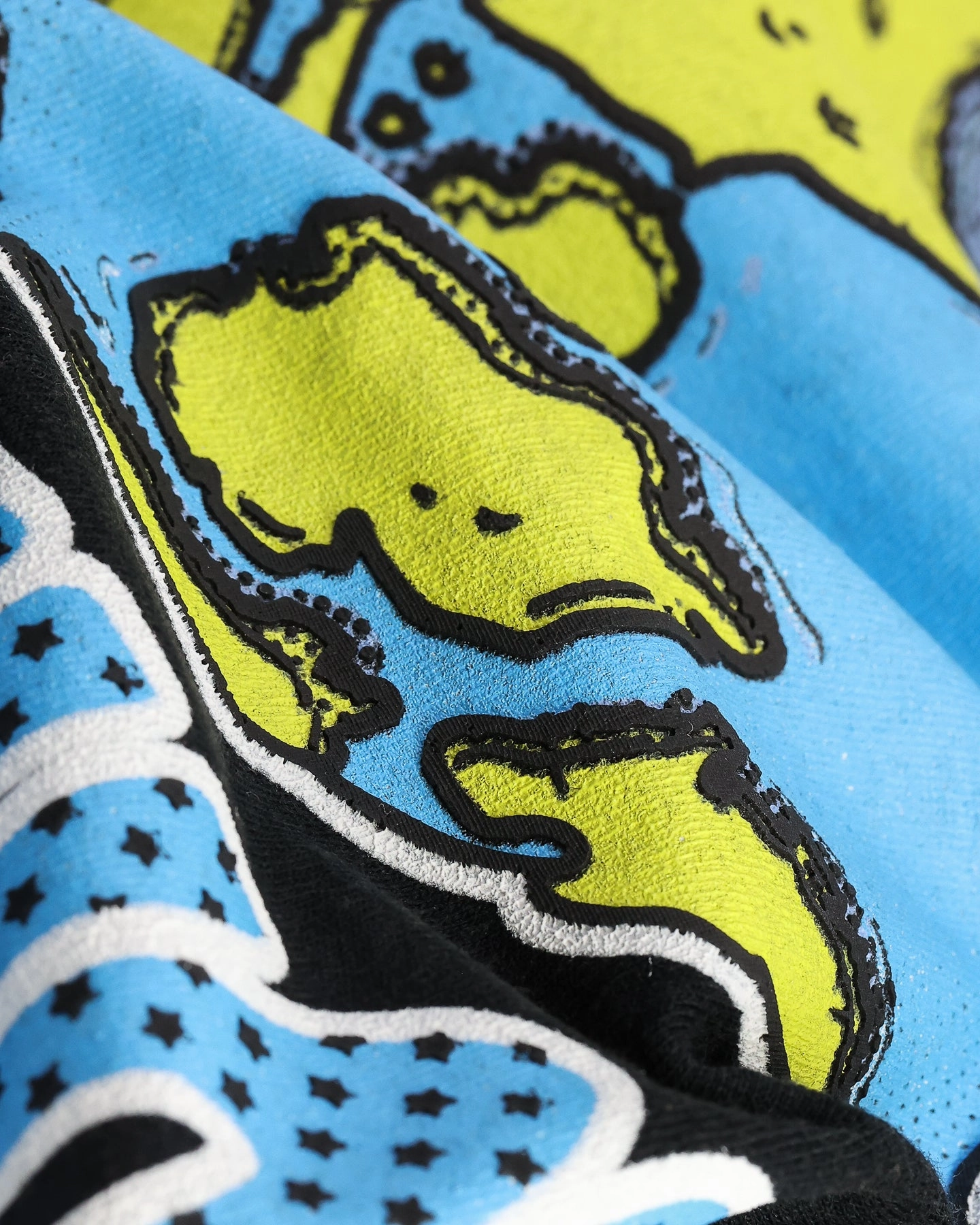 Goat Crew More Peace Less War Vintage T-Shirt Washed Black Anti-pilling