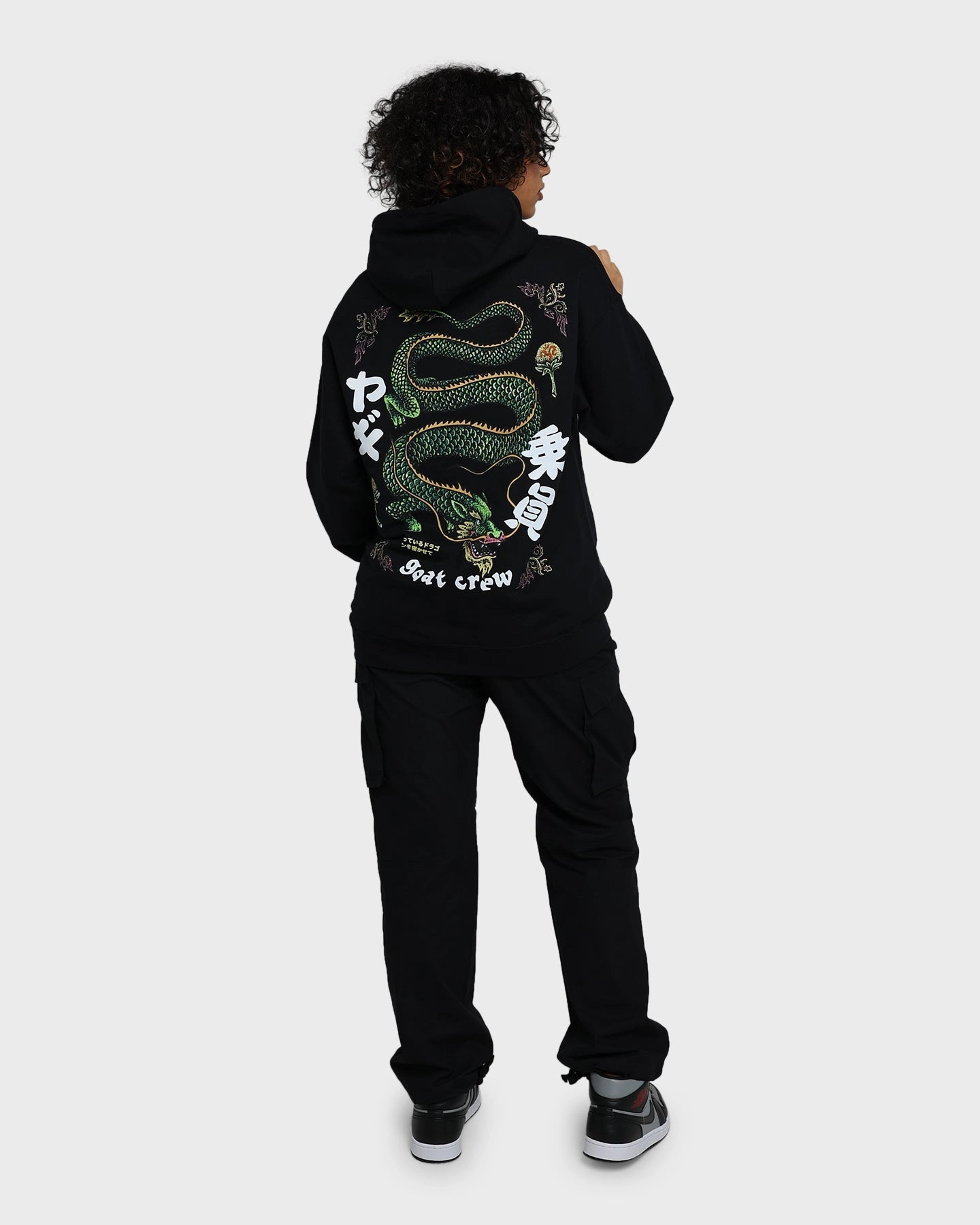 Dynamic Feel cold - weather essential Goat Crew Sleeping Dragons Hoodie Black