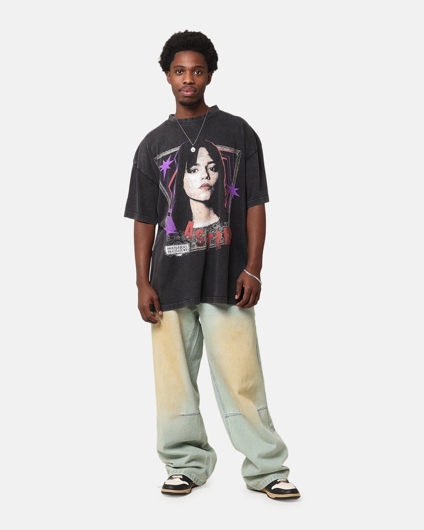 Fresh Outfit Versatile Comfort Wear Goat Crew X Beetlejuice Astrid Vintage T-Shirt Black Acidwash