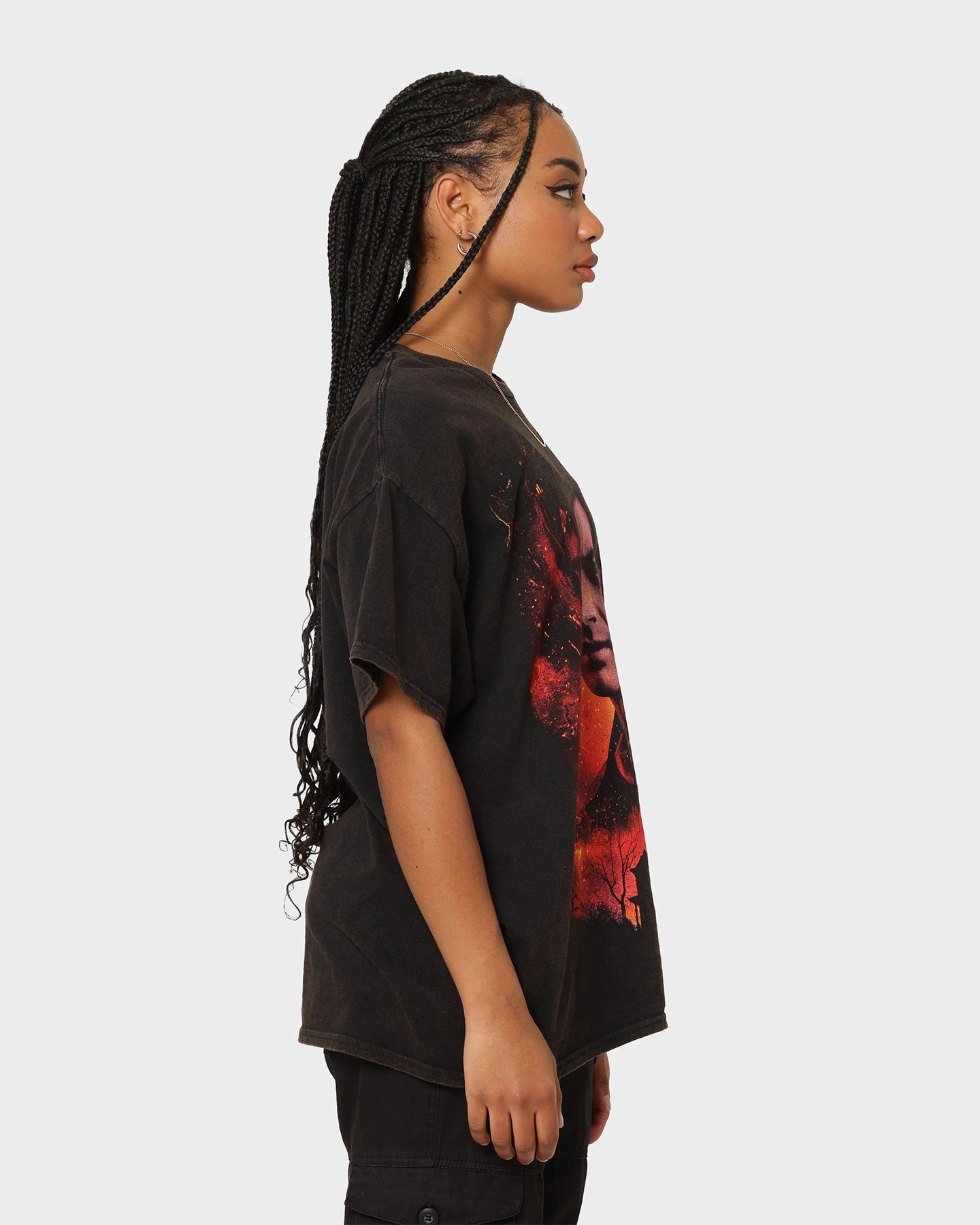 Fit for Any Season Lightweight Material Goat Crew X Stranger Things Steve Vintage T-Shirt Black Wash