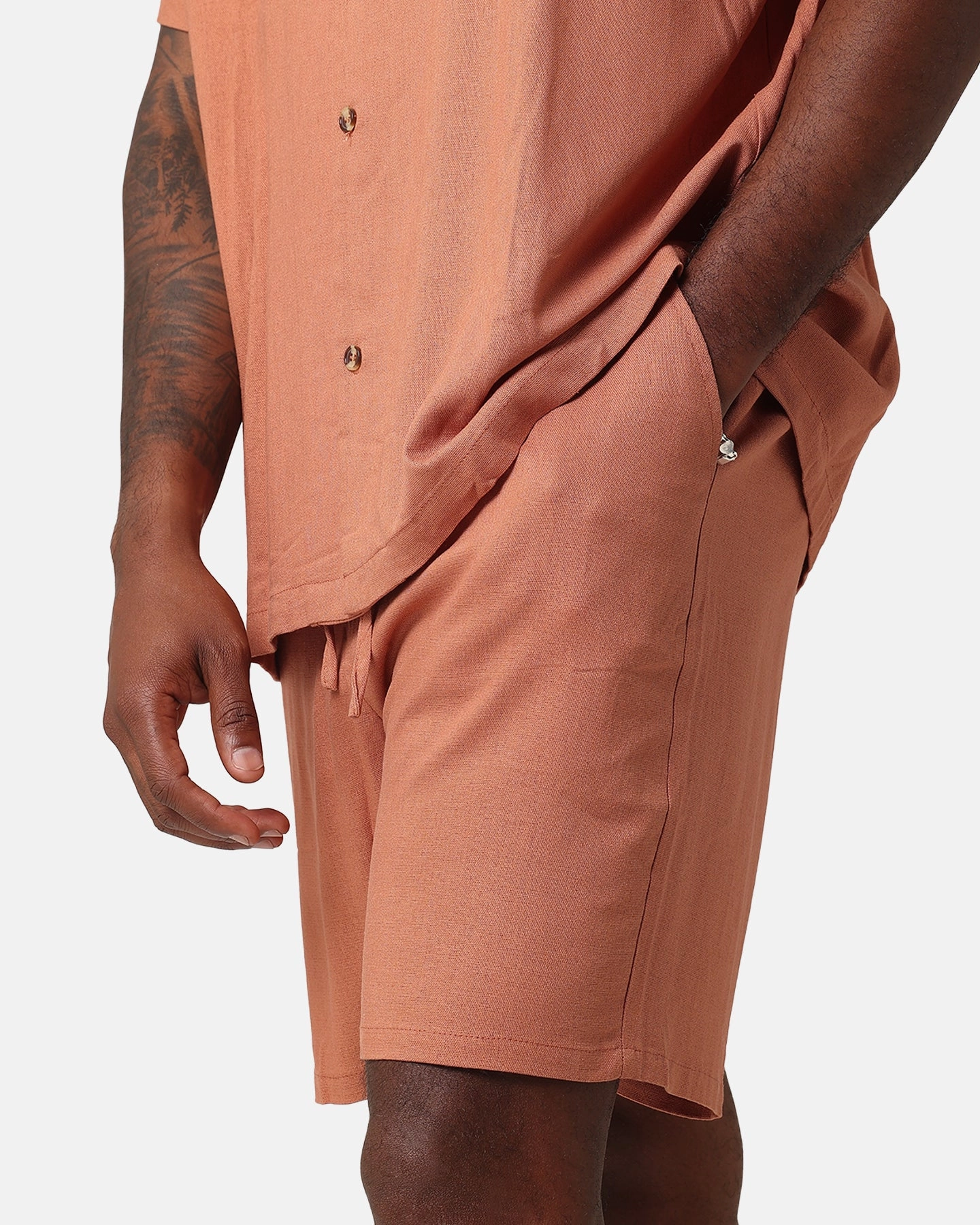 XXIII Ezrah Linen Shorts Tan Day Fit