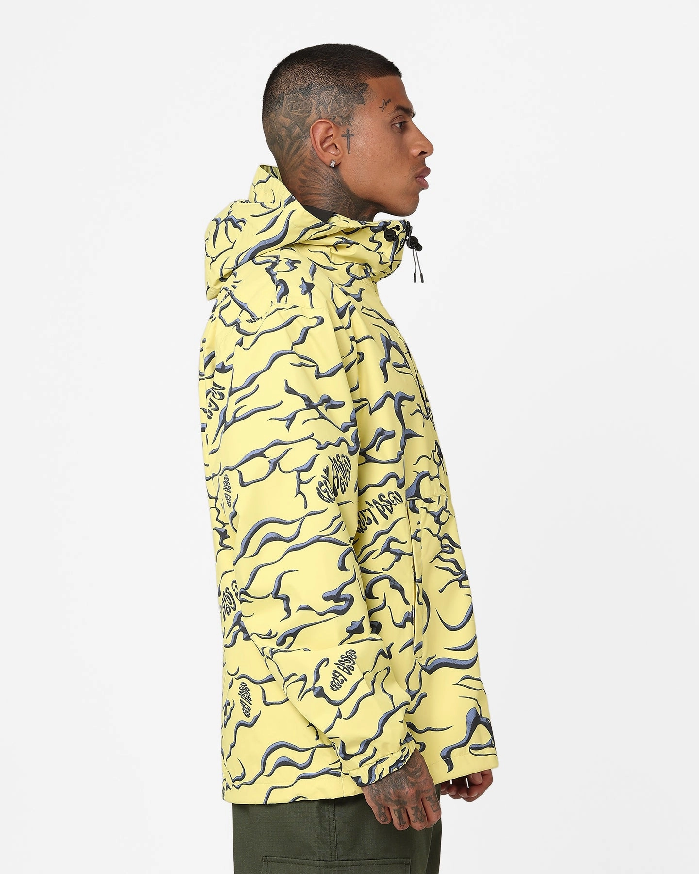 Helly Hansen X Even Suseg Play Oversized Rain Jacket 363 Suseg Aop Adjustable Drawstring Waist Flexible Seams