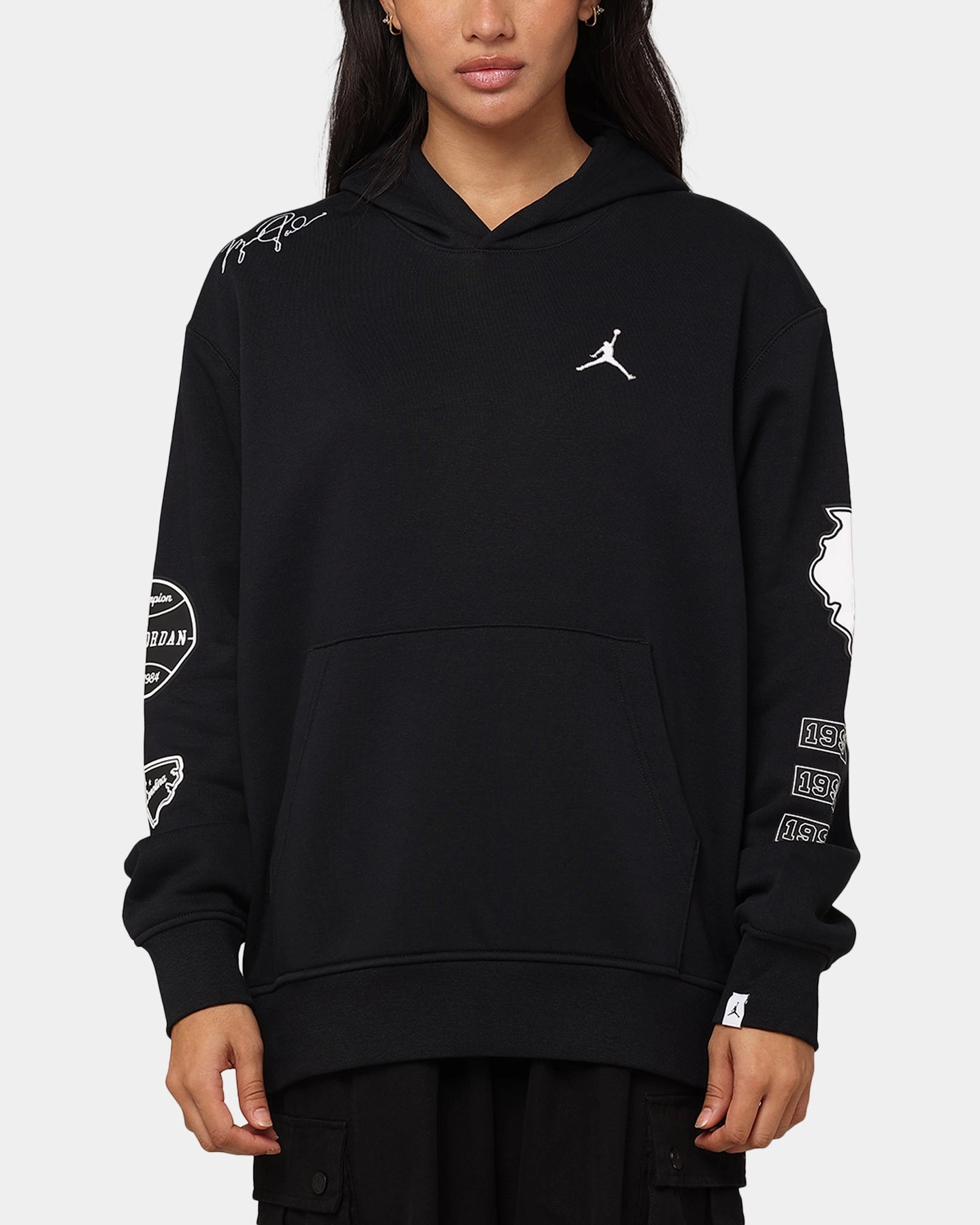 All-Weather Comfort Taste Jordan Essentials Fleece Pullover Hoodie Black/White