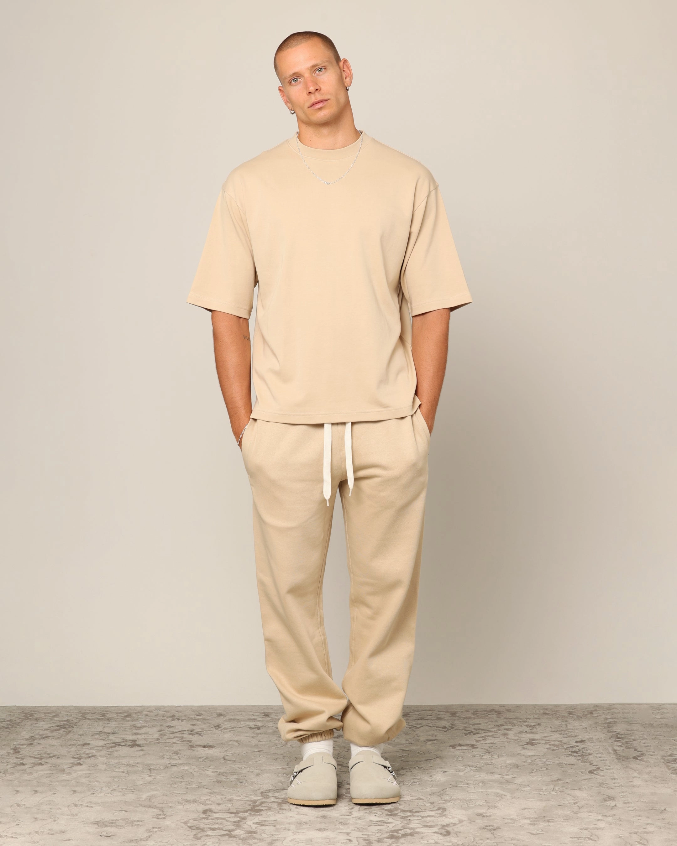 Everyday Fit Carr?? Blanc Boxy T-Shirt Stone