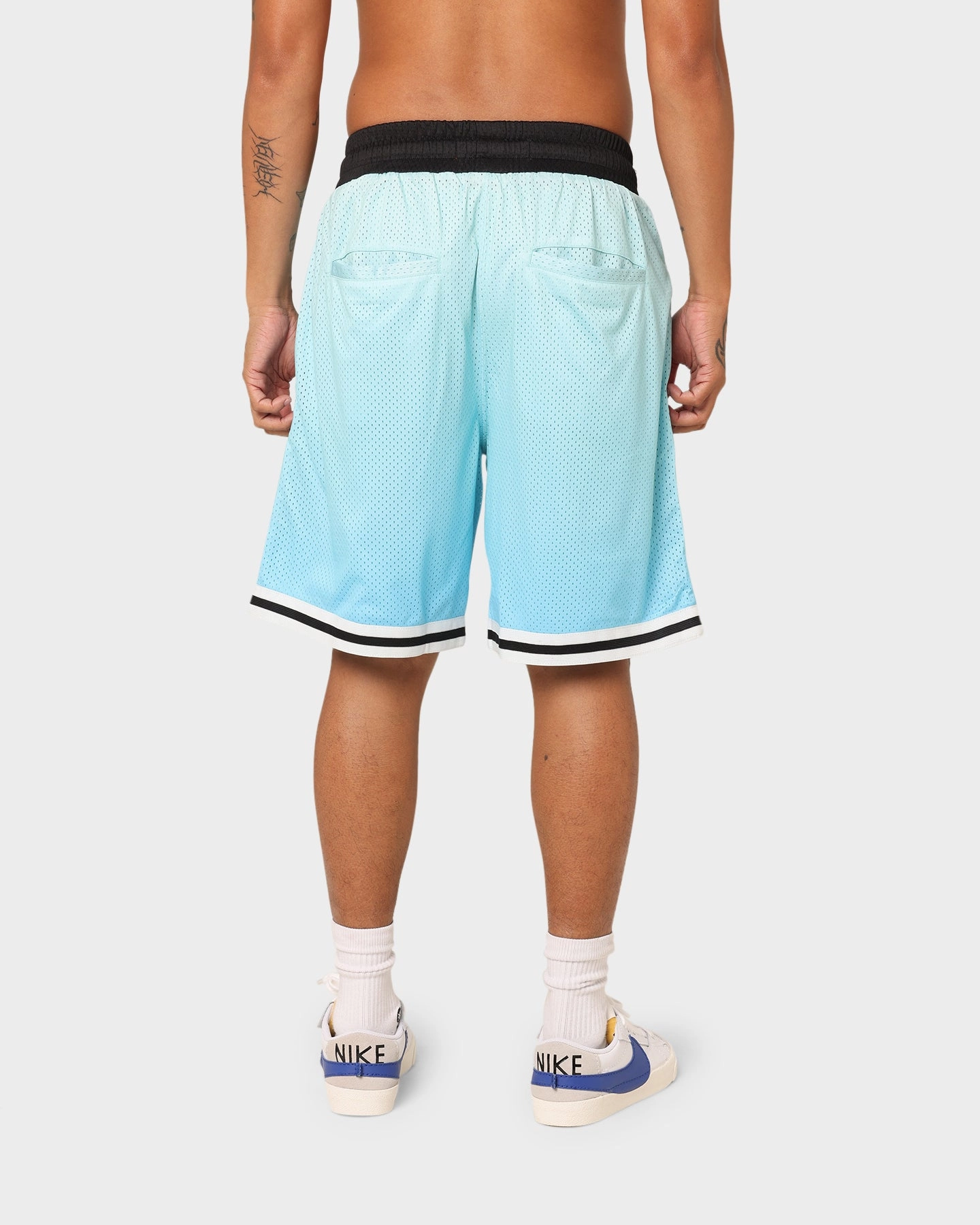 Loiter Script Ball Shorts Blue Effortless Look Clean Mood