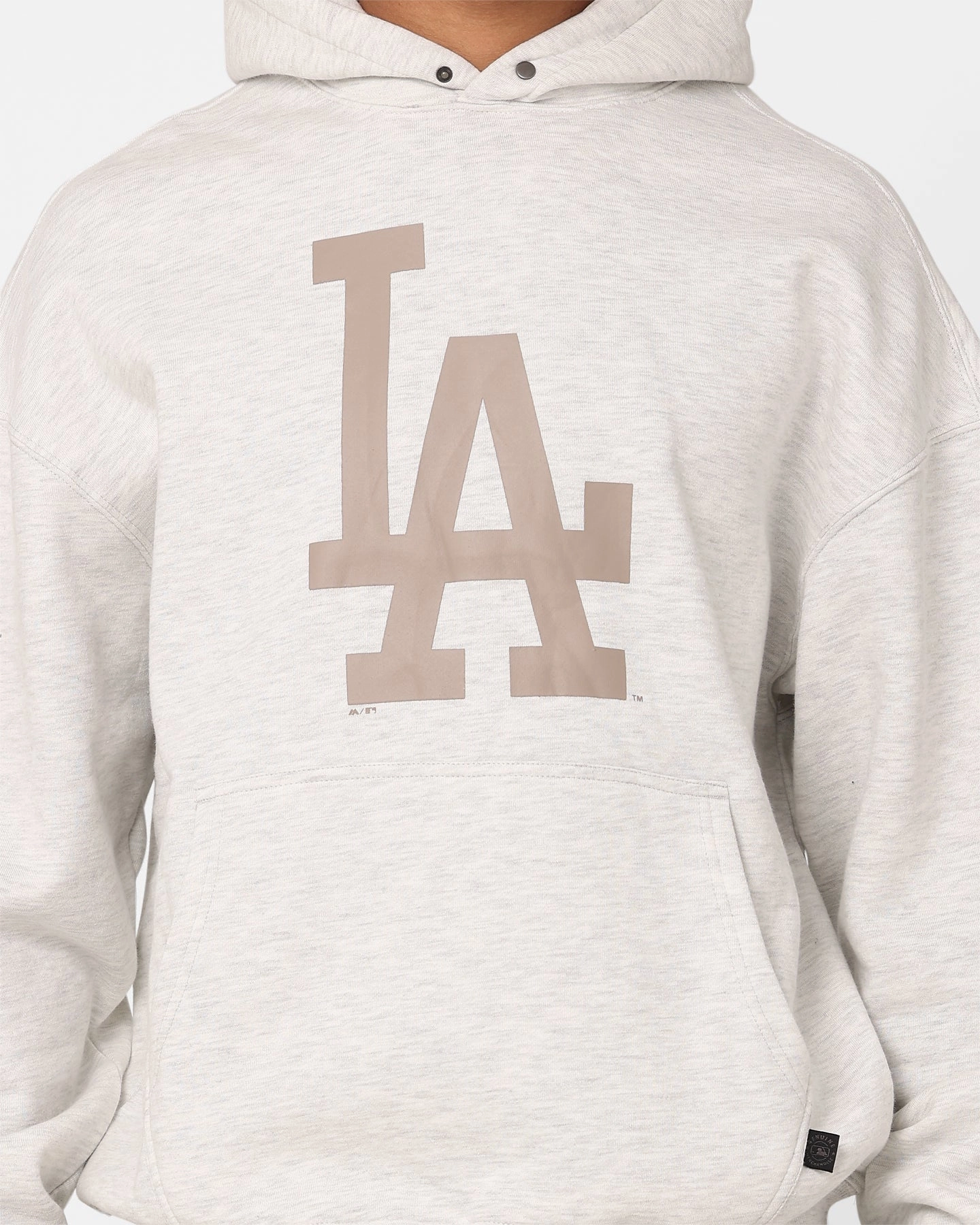 Bonded seams Majestic Athletic Los Angeles Dodgers Tonal Stark Hoodie Vintage White Marle