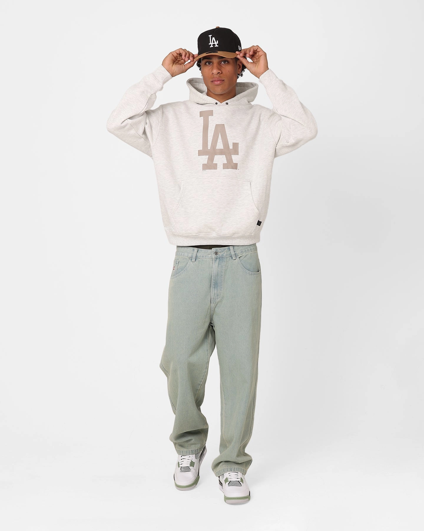 Majestic Athletic Los Angeles Dodgers Tonal Stark Hoodie Vintage White Marle Reflective Piping