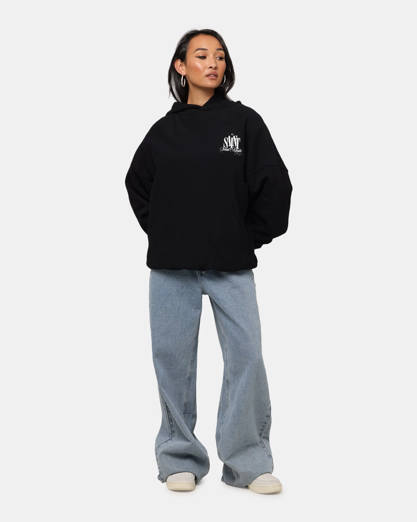 suitable for mountain hikes InsulatedLayer Saint Morta Doves Boxy Hoodie Black