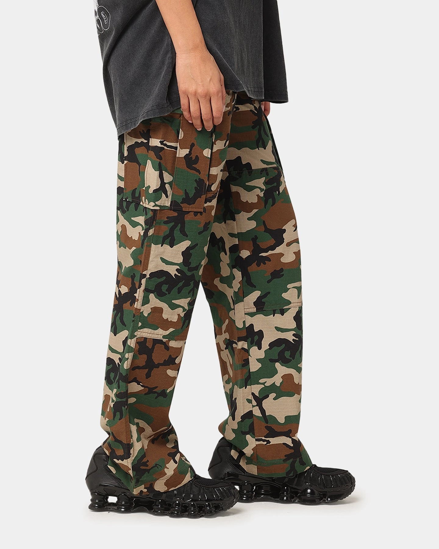 Clean Cut Layered Wear X-Girl Women's Easy Cargo Pants Camo