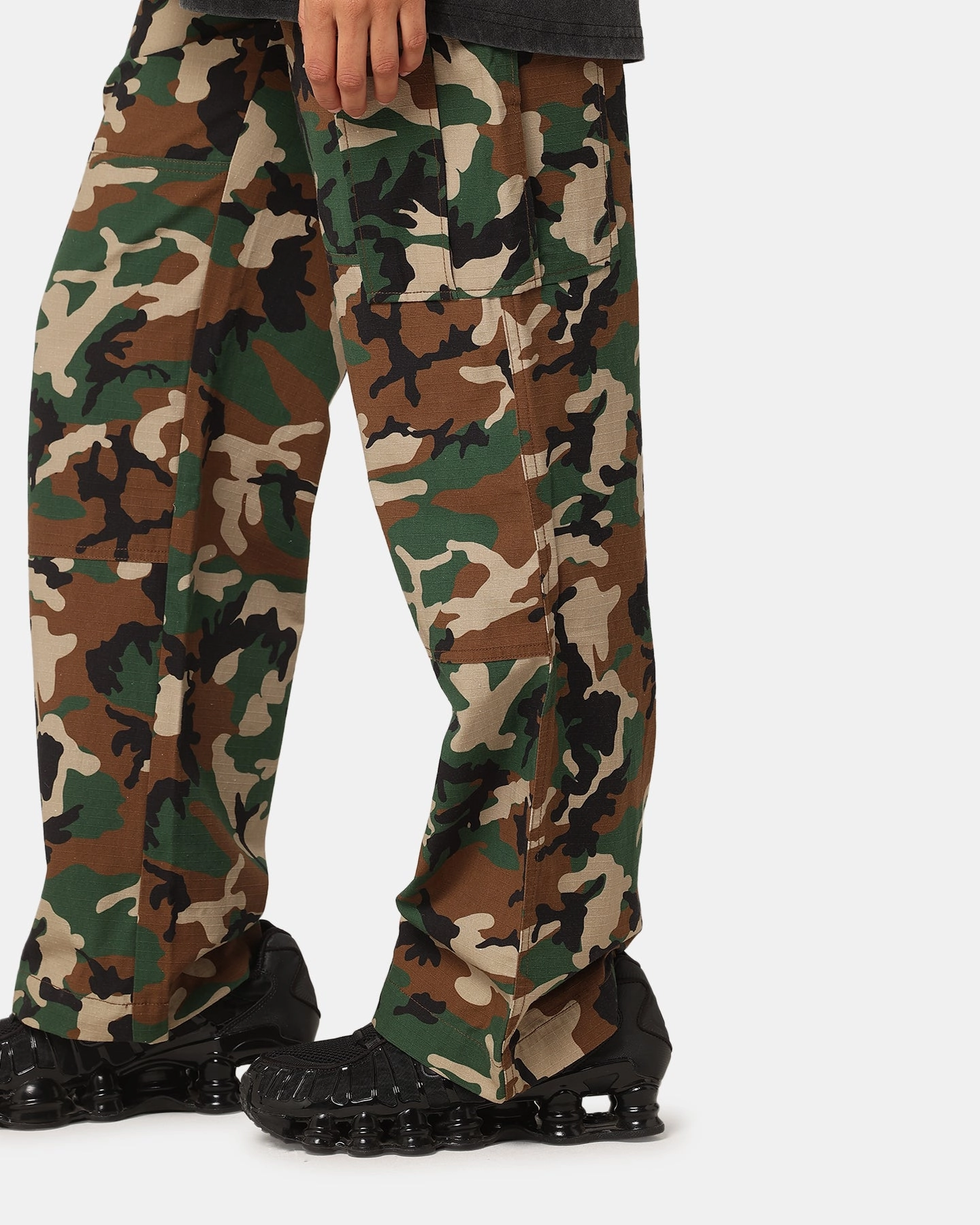 ErgonomicStitching X-Girl Women's Easy Cargo Pants Camo