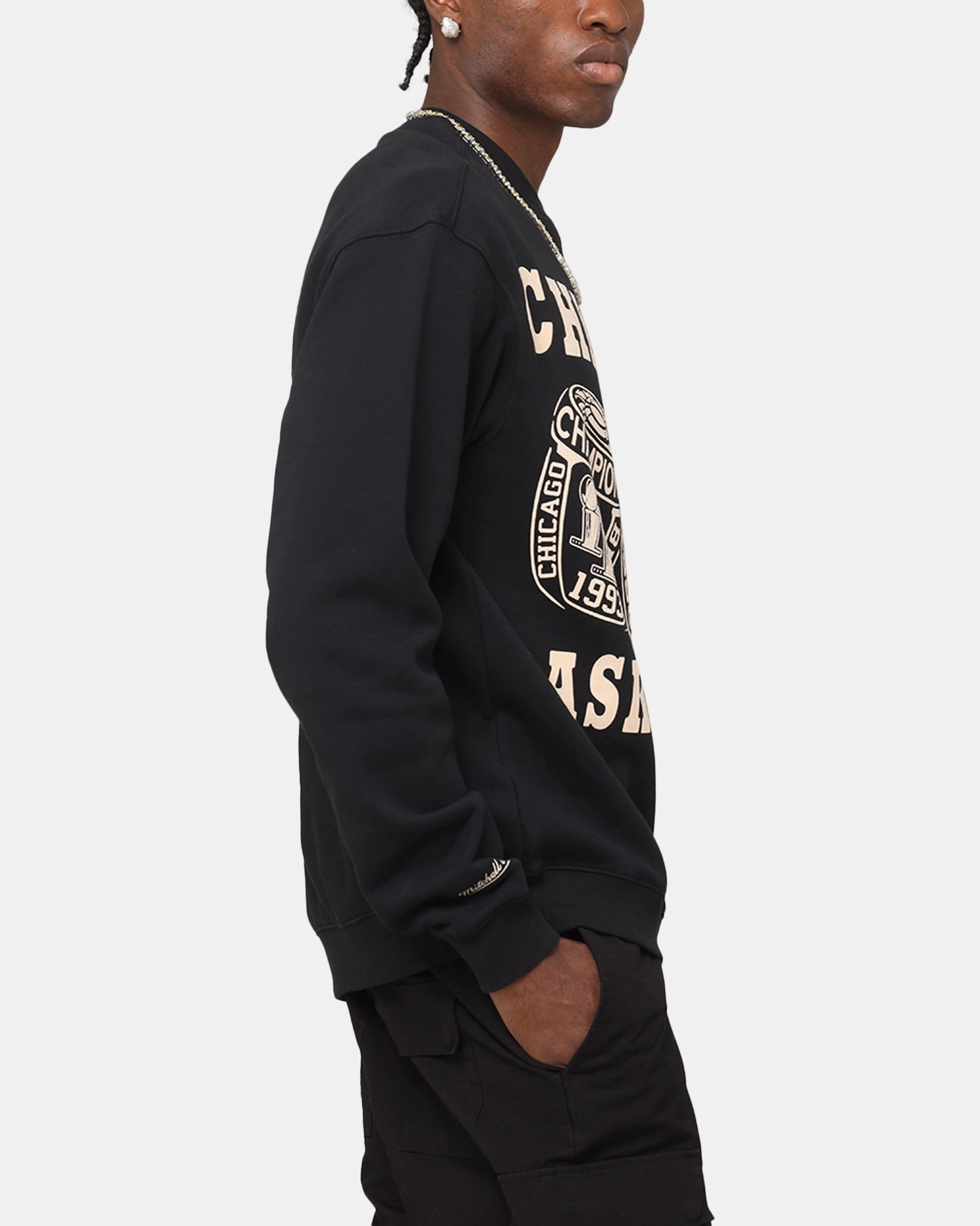 Mitchell & Ness Chicago Bulls Rings Crewneck Black Snuggly Knit