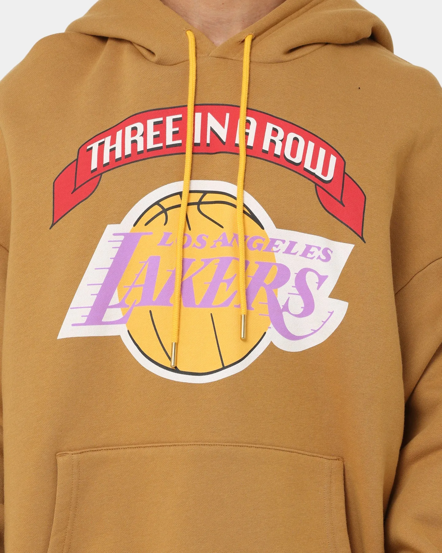 Functional Design Mitchell & Ness Los Angeles Lakers 3-Peat Hoodie Bone Brown