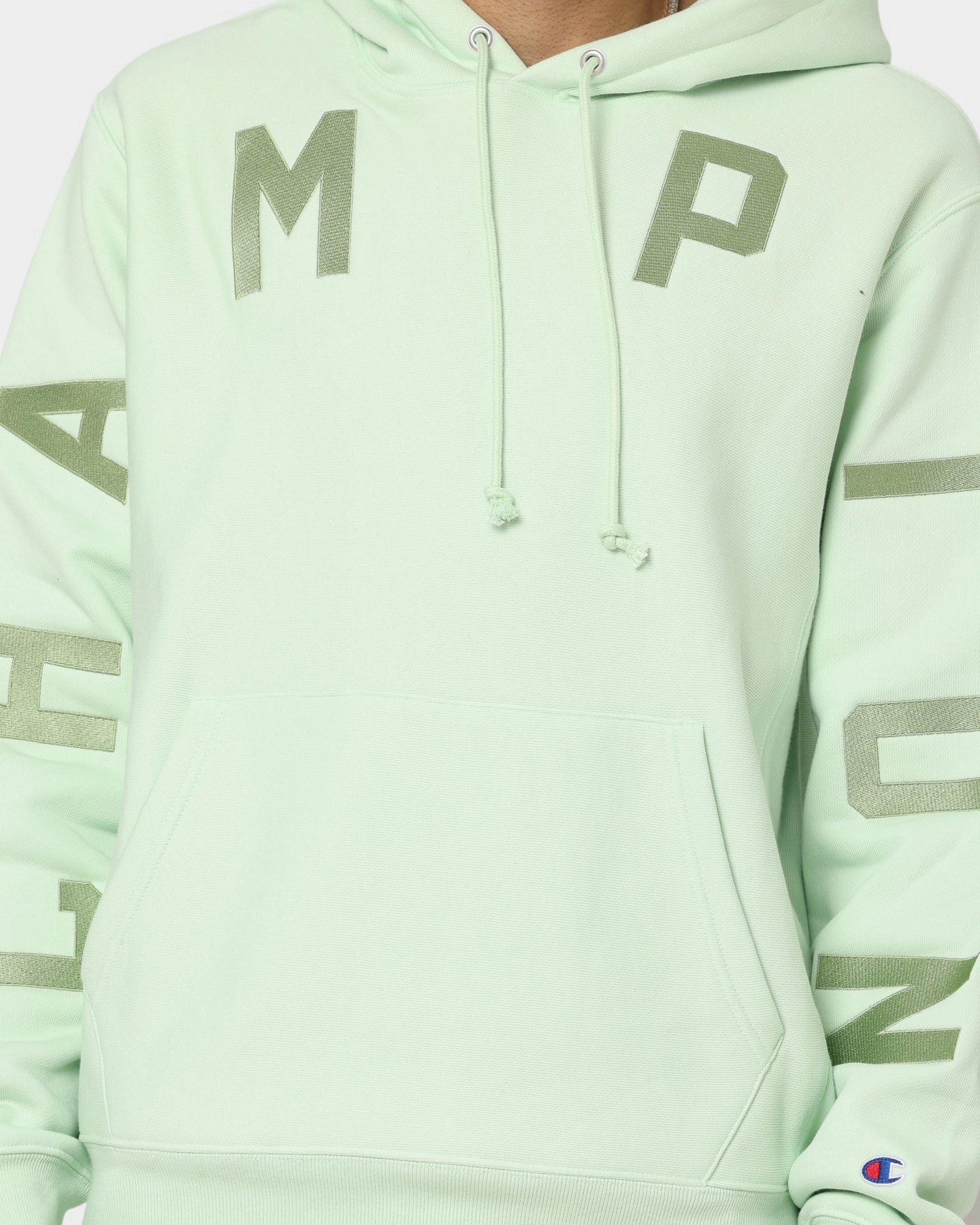 Champion Reverse Weave Arch Logo Hoodie Tuft Green petite size Comfort Fit Silhouette