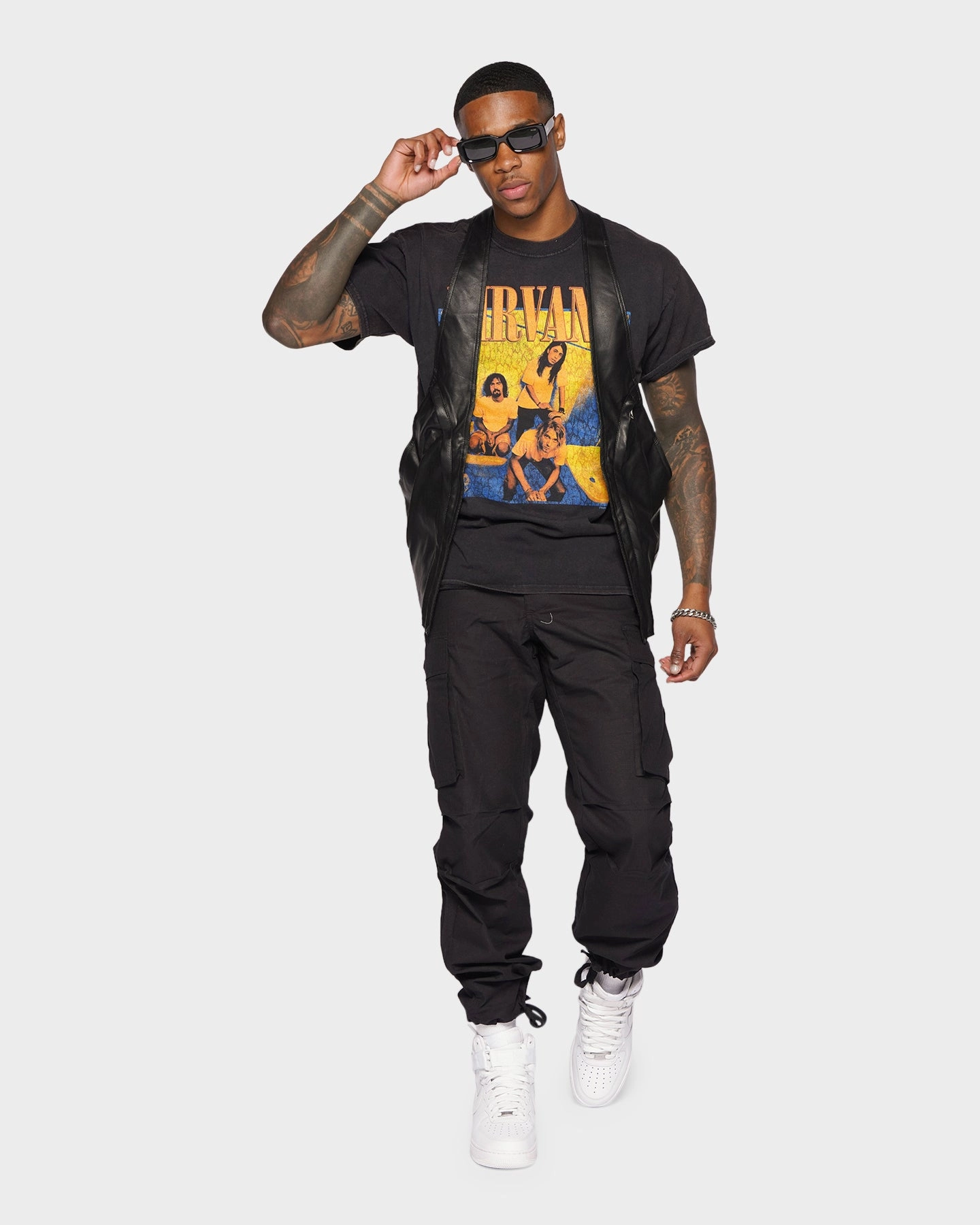 XXIII Aleph Vest Black Heat Sealed Seams Packable design