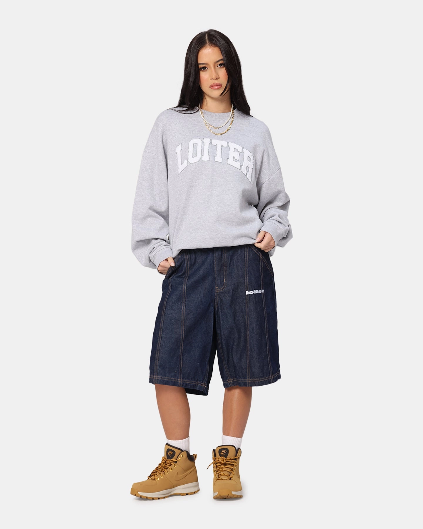 Perfect Knit Fast Drying Loiter Arch Premium Crewneck Grey