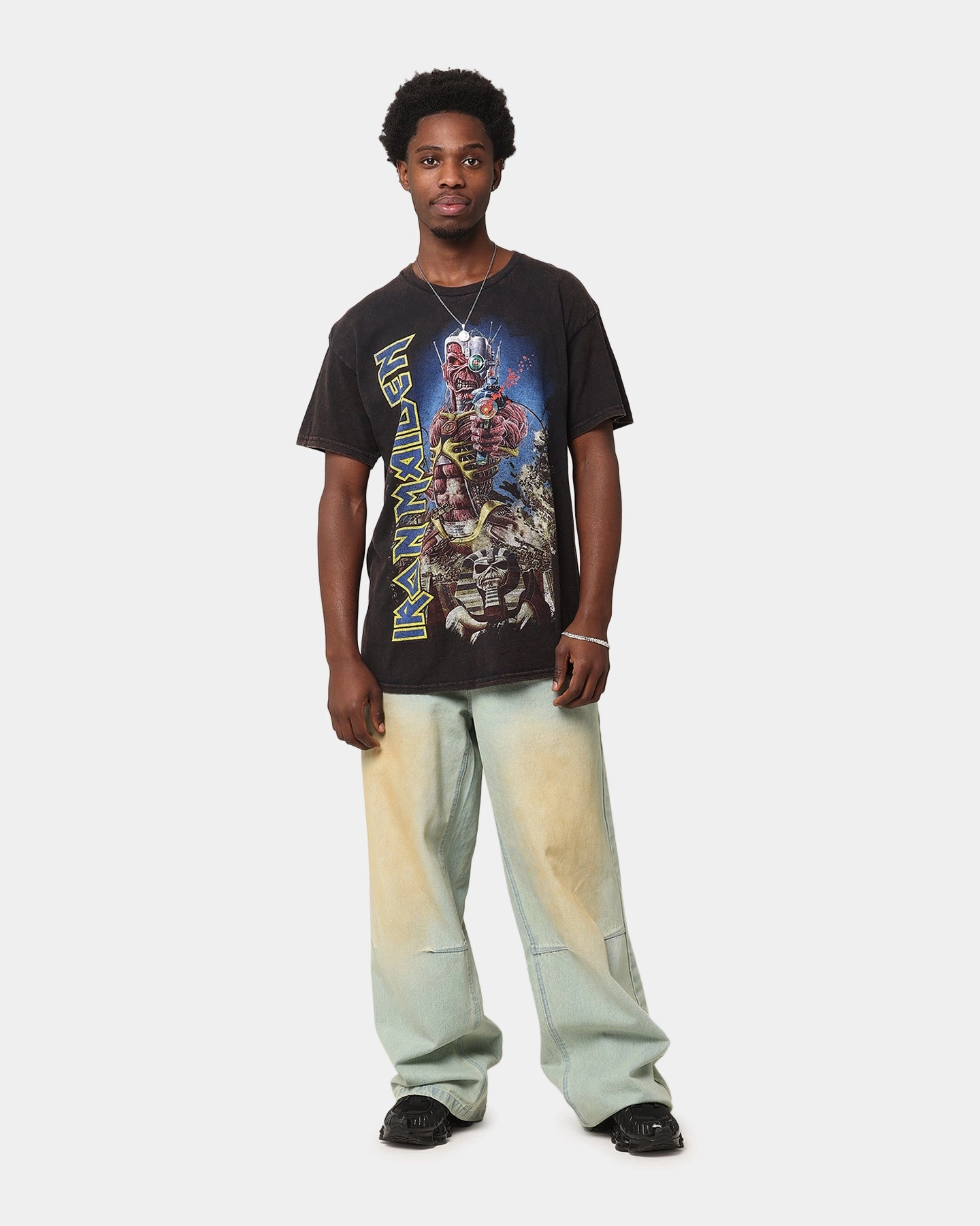 OdorResistantTechnology Iron Maiden Back In Time Vintage T-Shirt Black Vintage