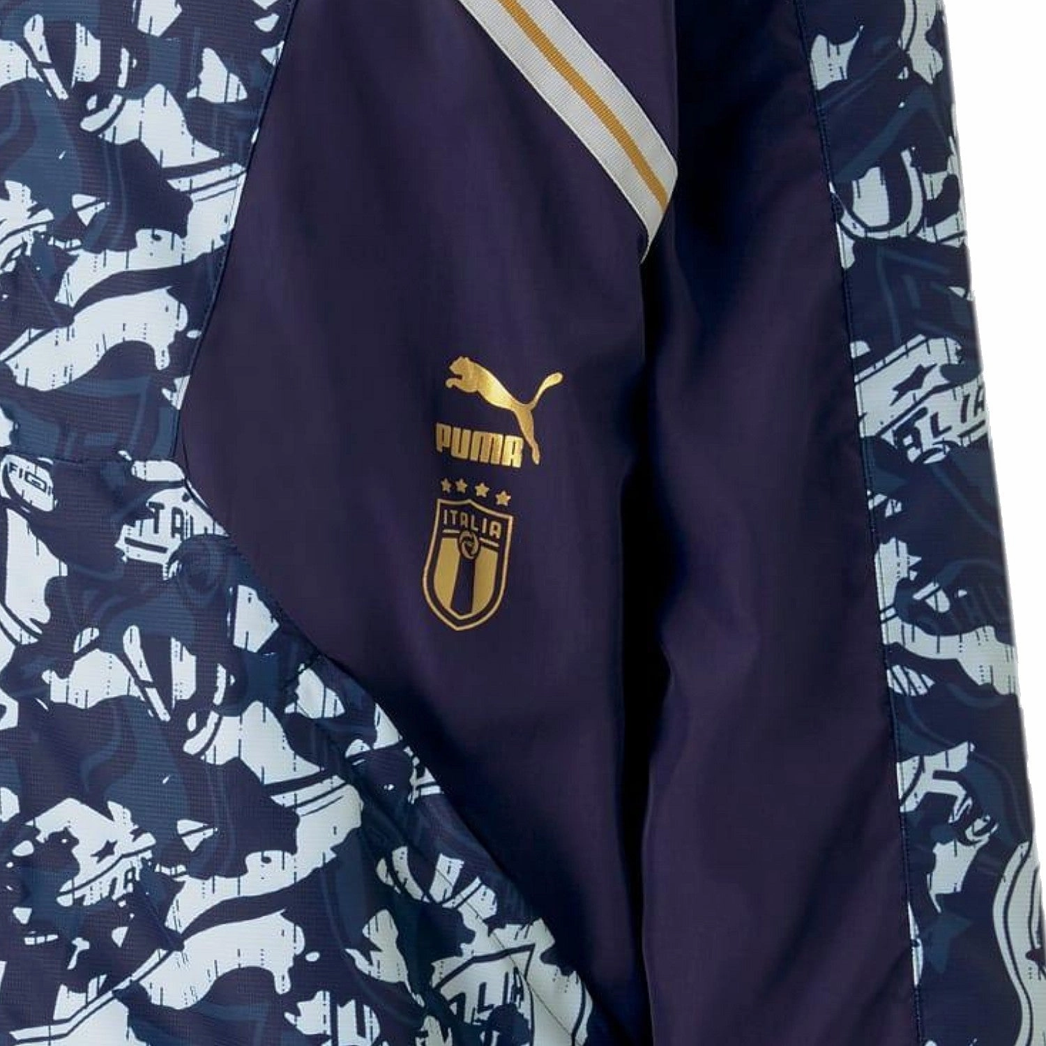 Italy streetwear woven presentation jacket 2021/22 - Puma gemstone DWRCoatedFabric