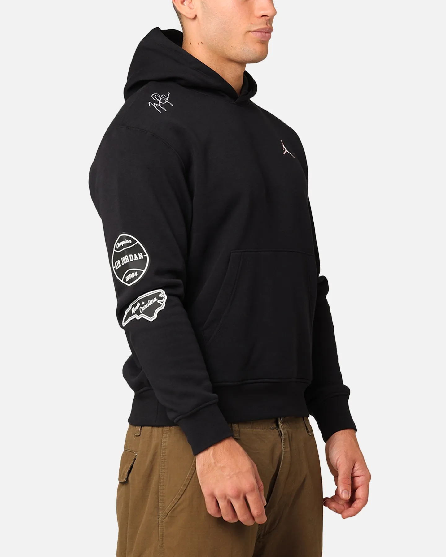 Exclusive Attraction Jordan Essentials Fleece Pullover Hoodie Black/White