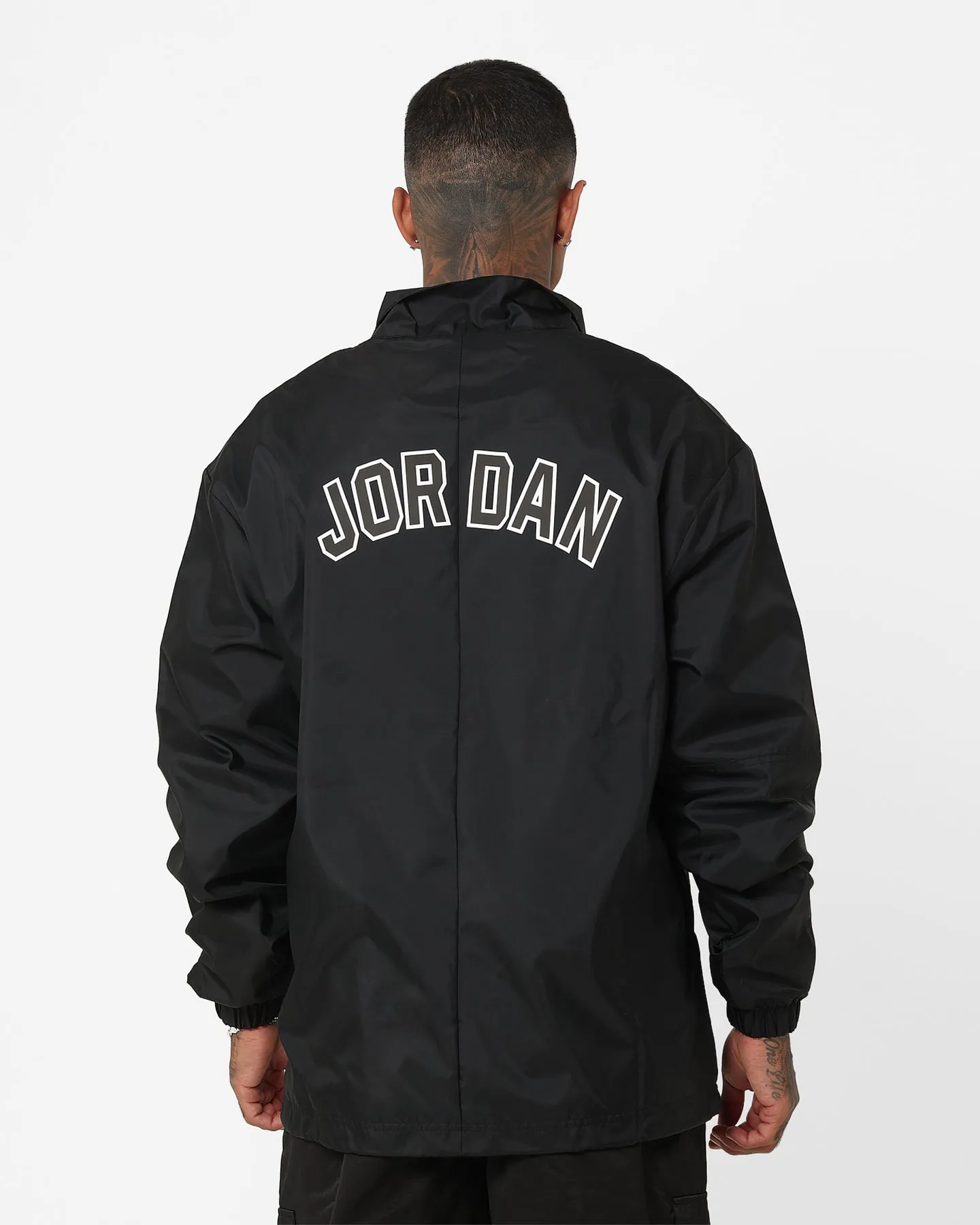 Jordan Sport DNA Statement Jacket Black layering option HemLock Adjustment System