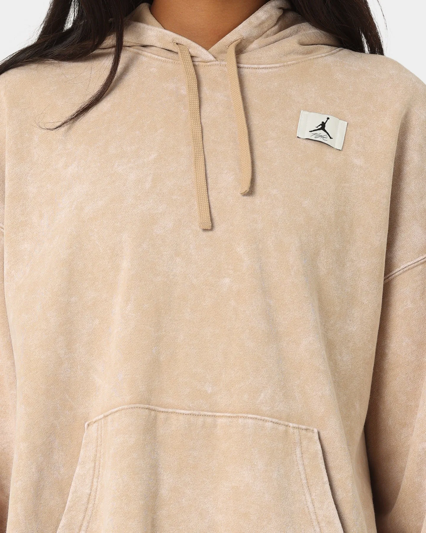 no pocket Jordan Women's Flight Fleece Washed Hoodie Desert