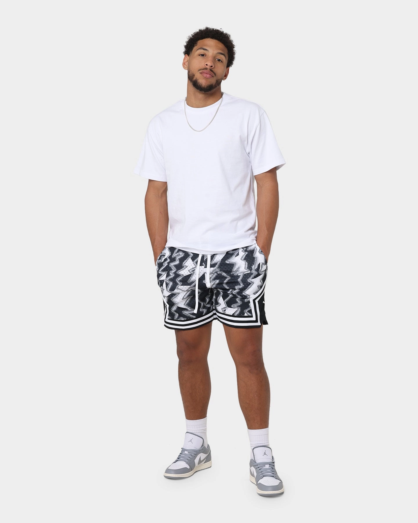 Anti-bacterial Jordan Dri-FIT Sport Barcelona Diamond Shorts White/Black/White