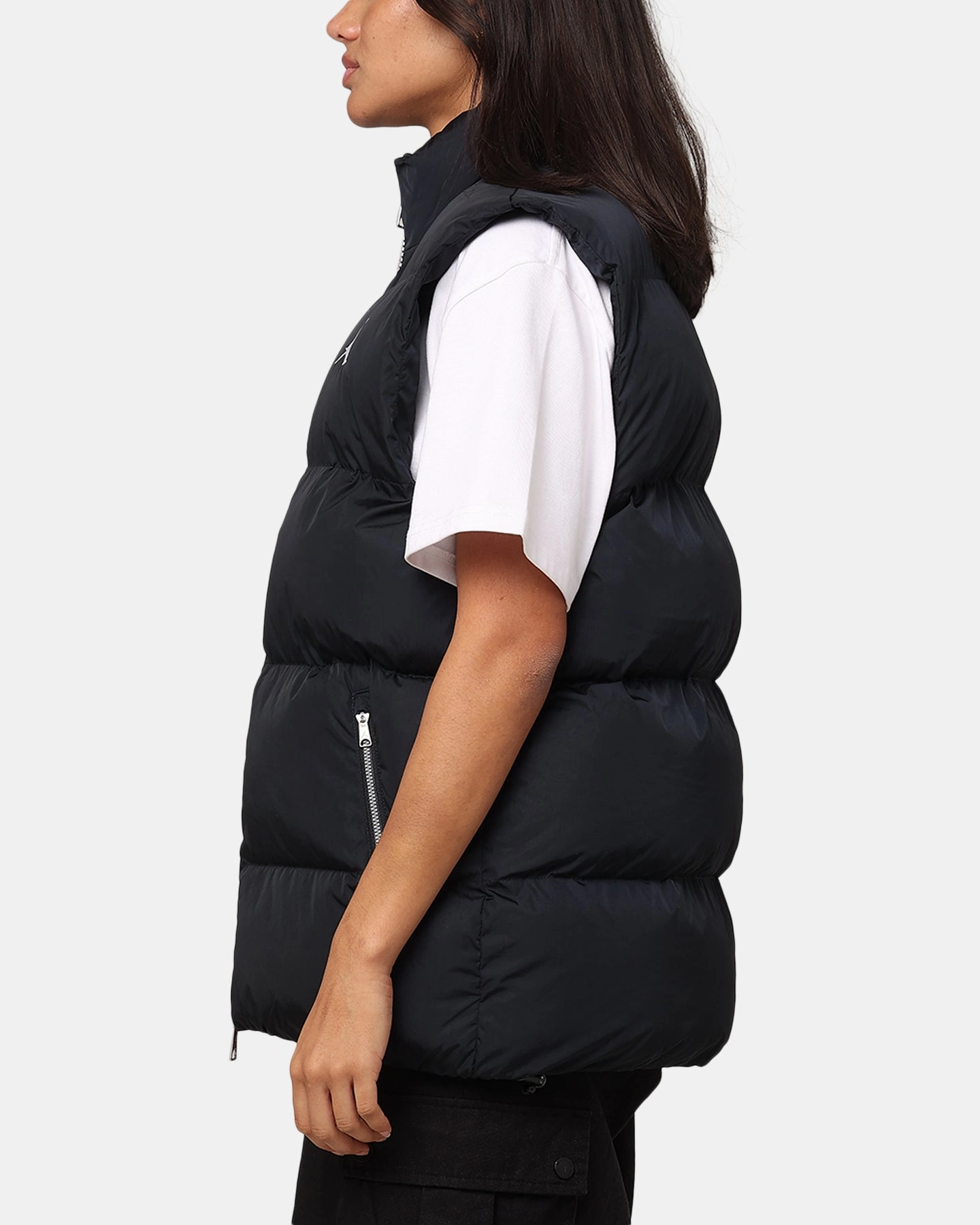 Comfy Layer Jordan Essentials Statement Eco Vest Black/Sail