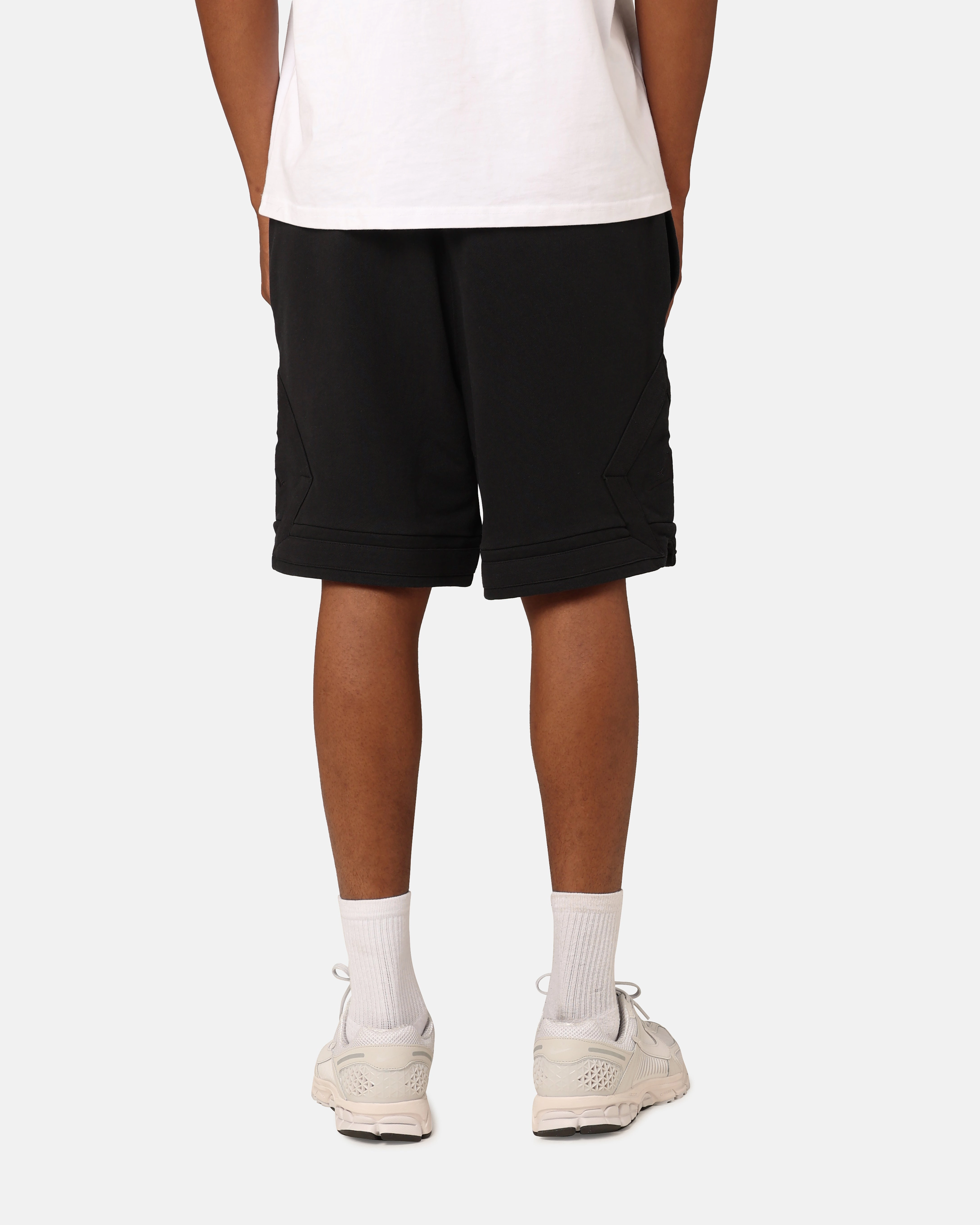 Flexible Gusset Design Jordan Essentials Statement Fleece Shorts Black/Black