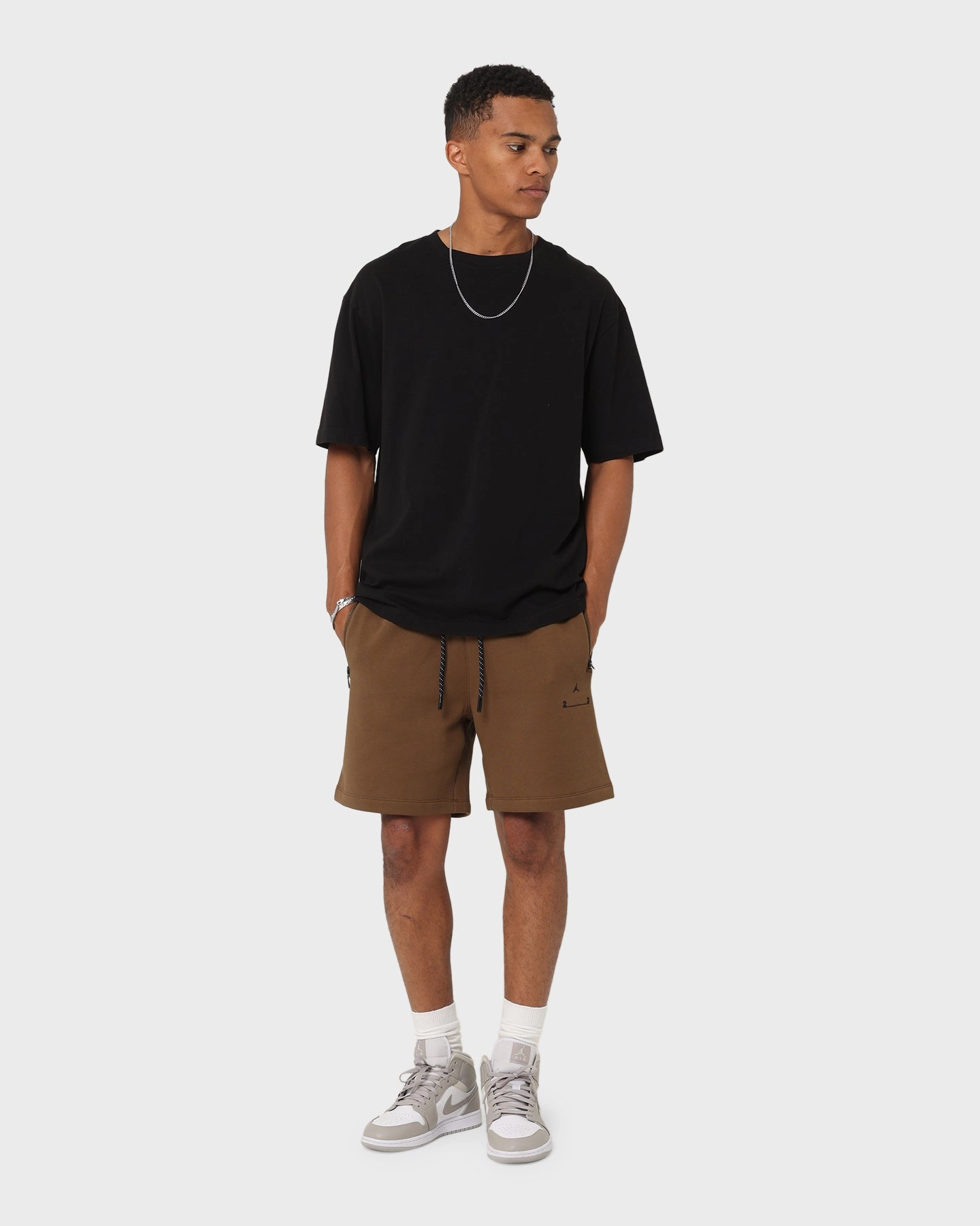 Nylon shorts Jordan Jordan 23 Engineered Fleece Shorts Light Olive