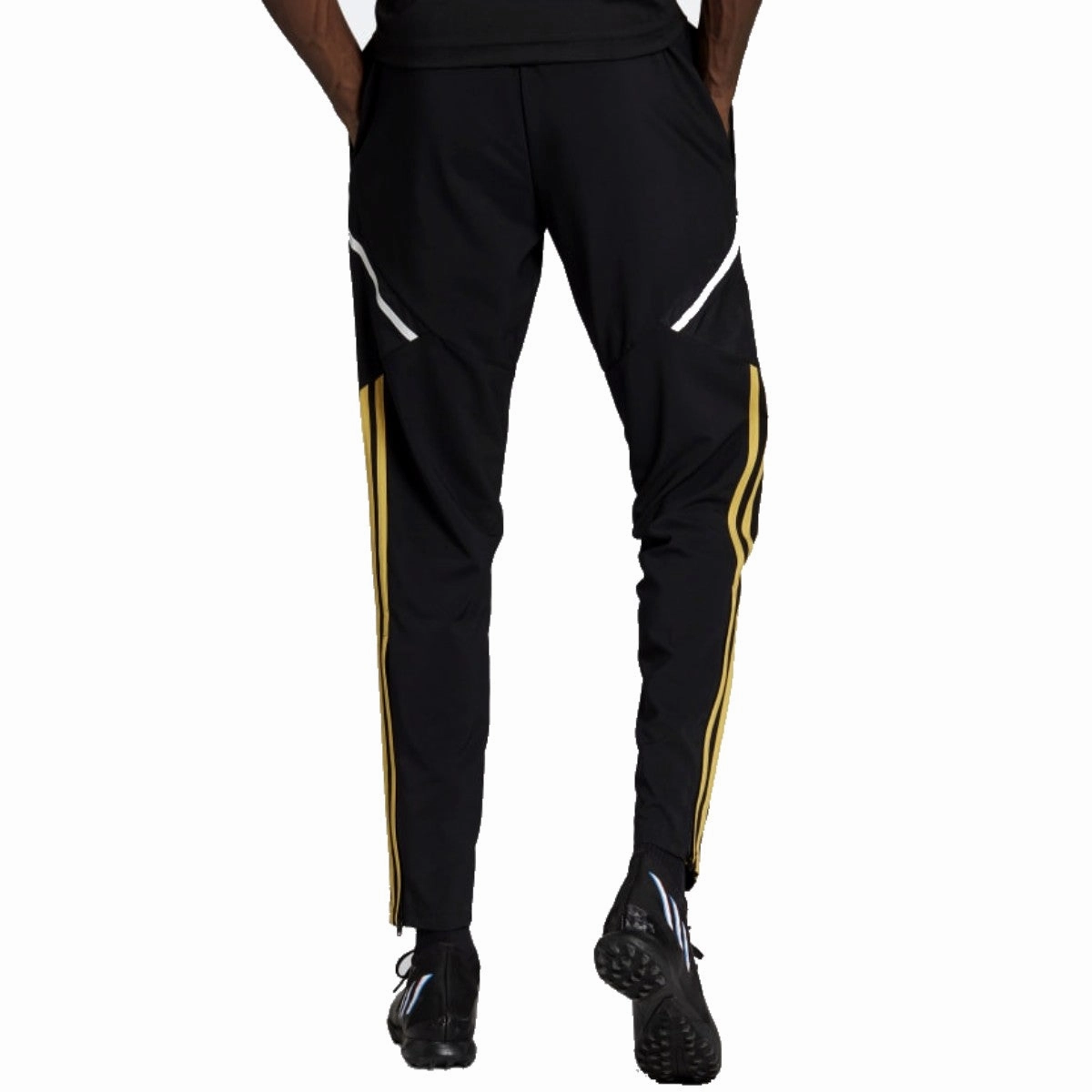 Vertical Compression System Unisex wear Juventus Soccer training presentation tracksuit 2022/23 black - Adidas