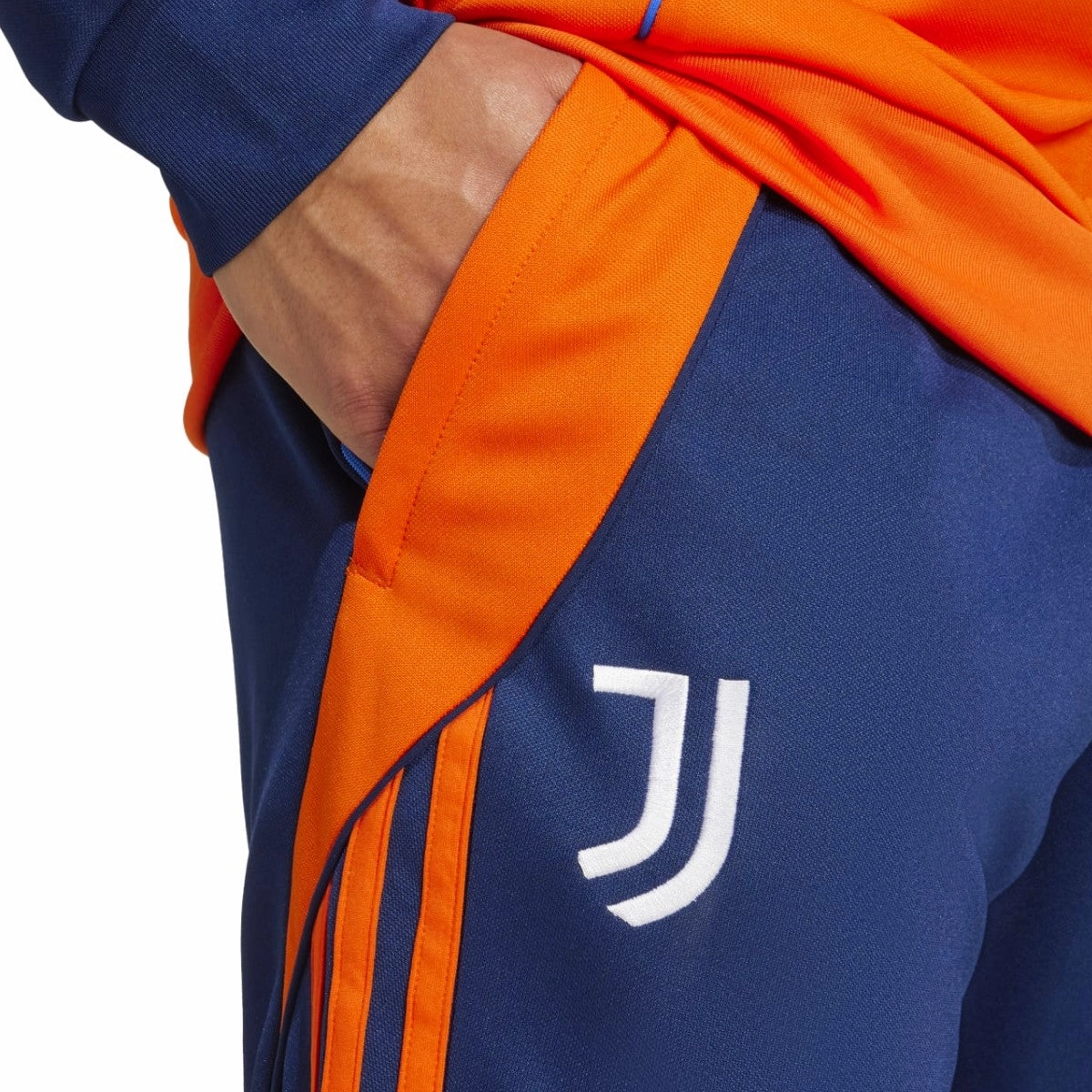 Juventus training bench Soccer tracksuit 2024/25 - Adidas Sophisticated