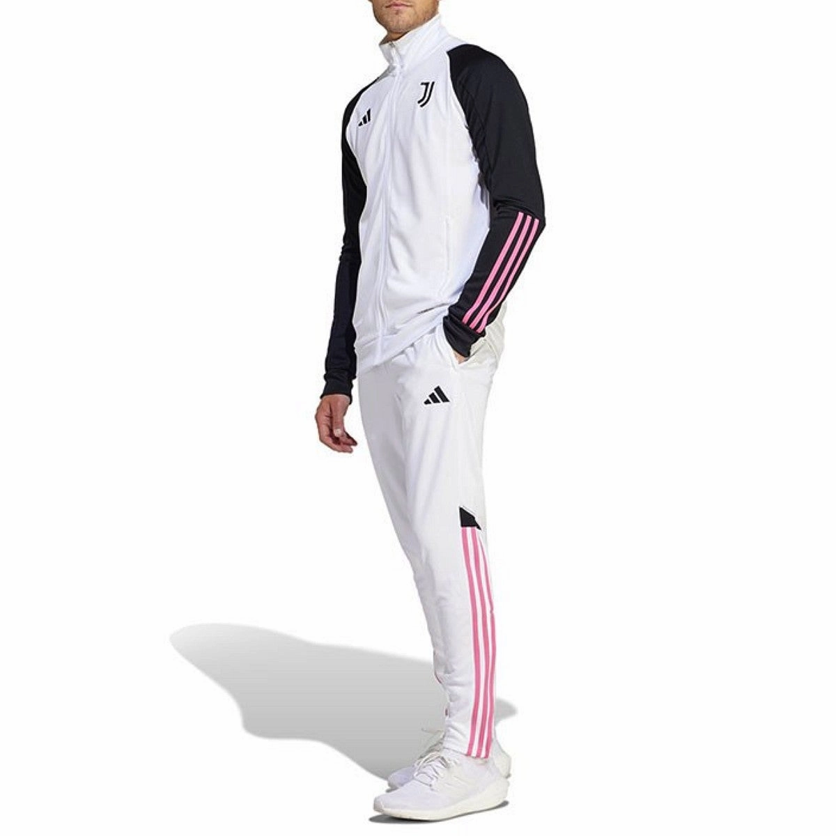 Odor Control Silver Ion carbon-neutral Juventus white training bench tracksuit 2023/24 - Adidas